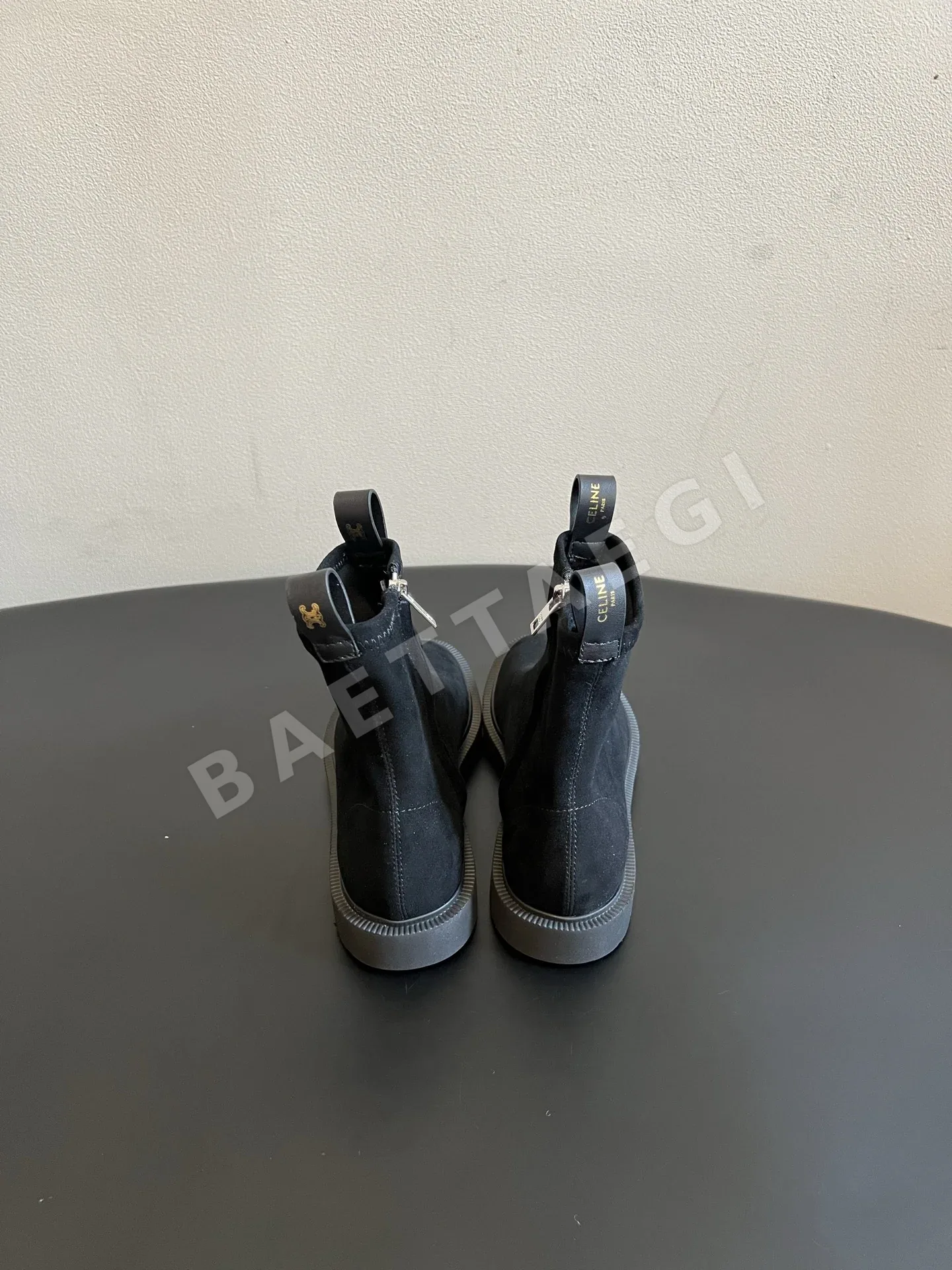셀린느 부츠 시어스킨 사이드 지퍼 상세 이미지 3