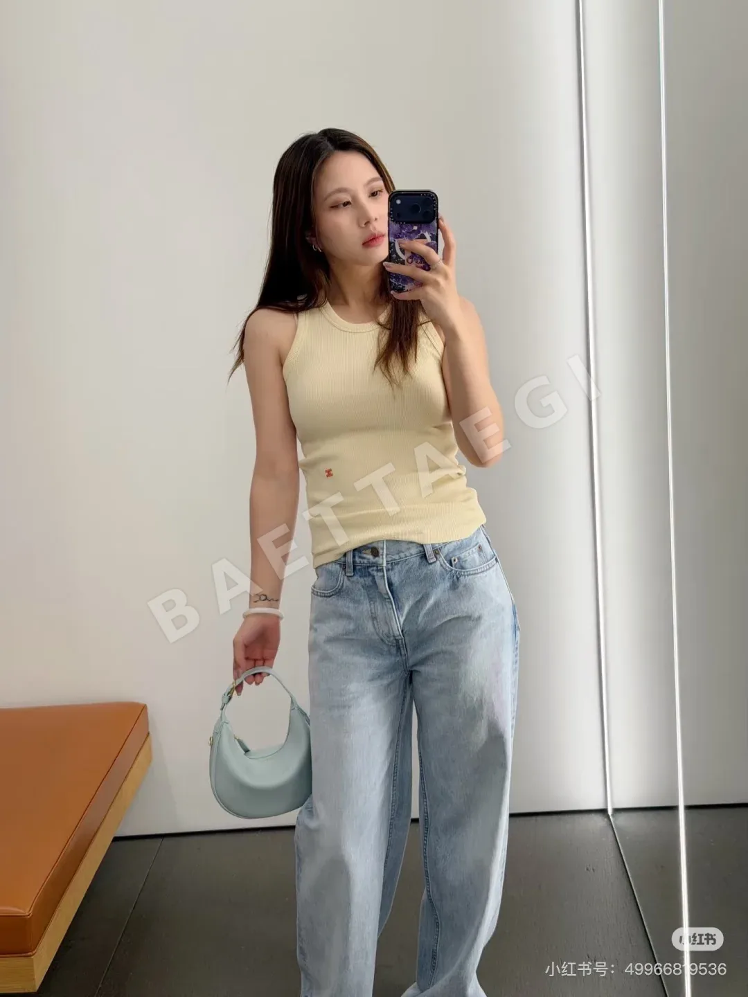 셀린느 개선문 로고 자수 크루넥 민소매 베스트 상세 이미지 6