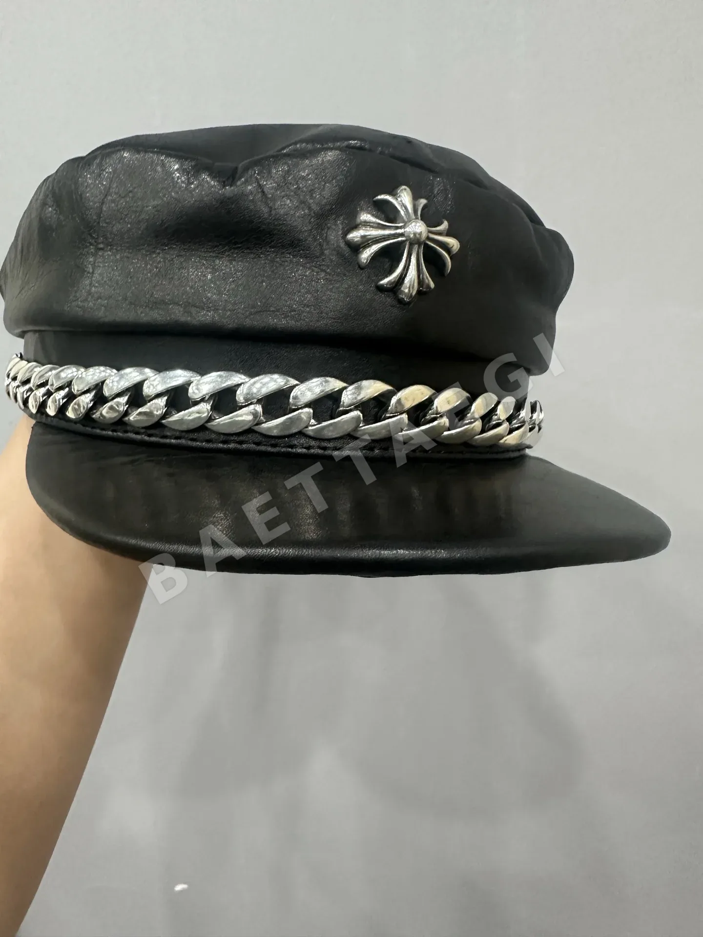 크롬하츠 가죽 모터사이클 캡 162879