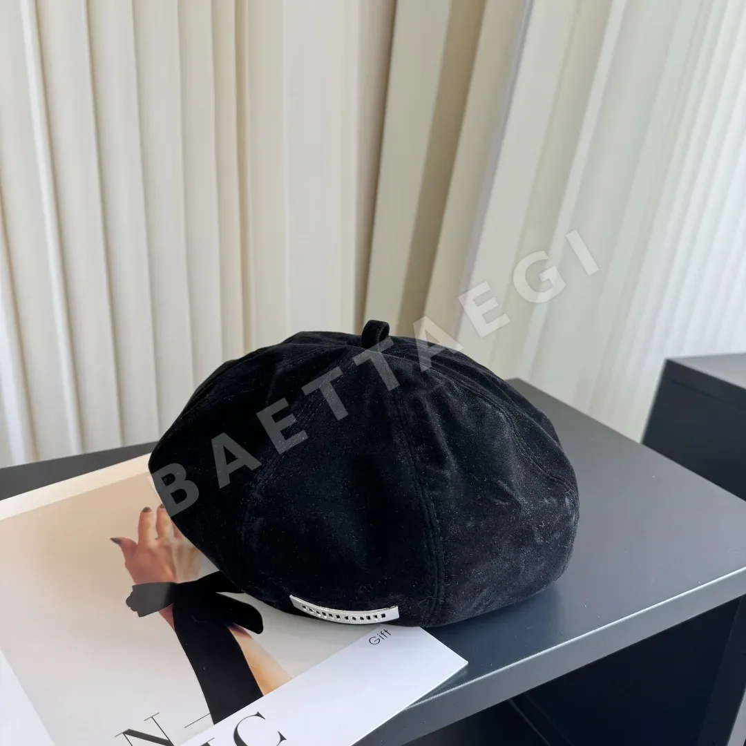 미우미우 베레모 모자 185760