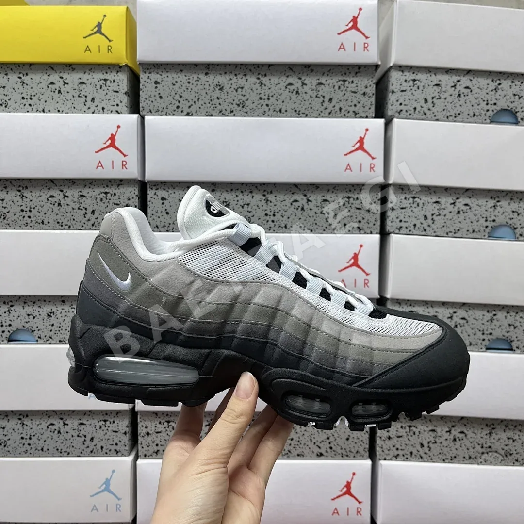 나이키 [KZ2.0] 에어 맥스 95 OG HJ5996-002 201154 Nike Air Max 95 OG Big Bubble Blue 상세 이미지 8
