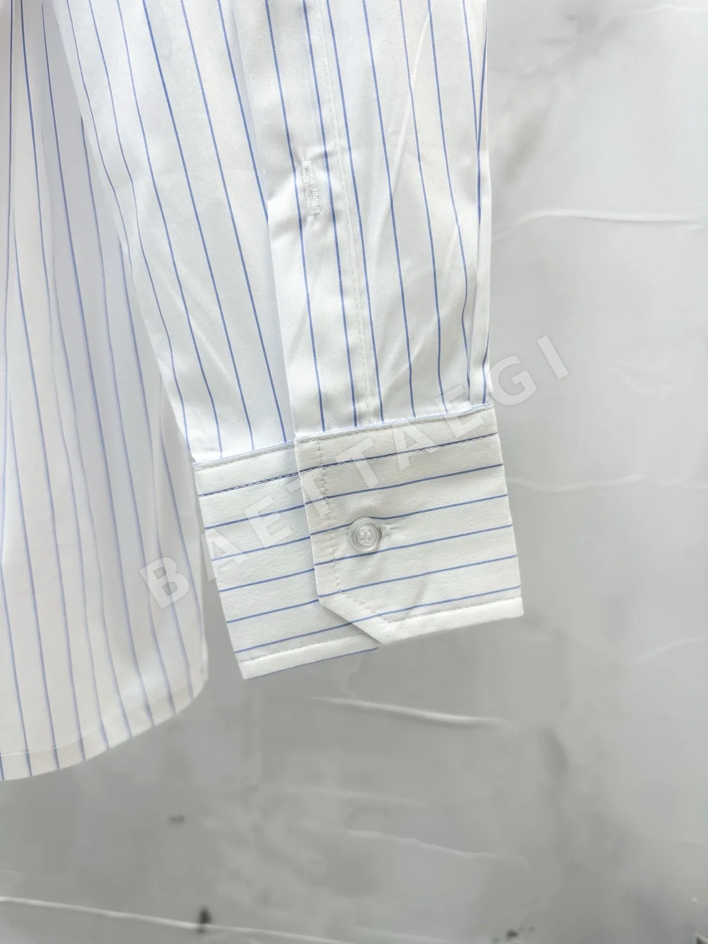 톰브라운 스트라이프 포플린 셔츠 긴팔 셔츠 상세 이미지 8