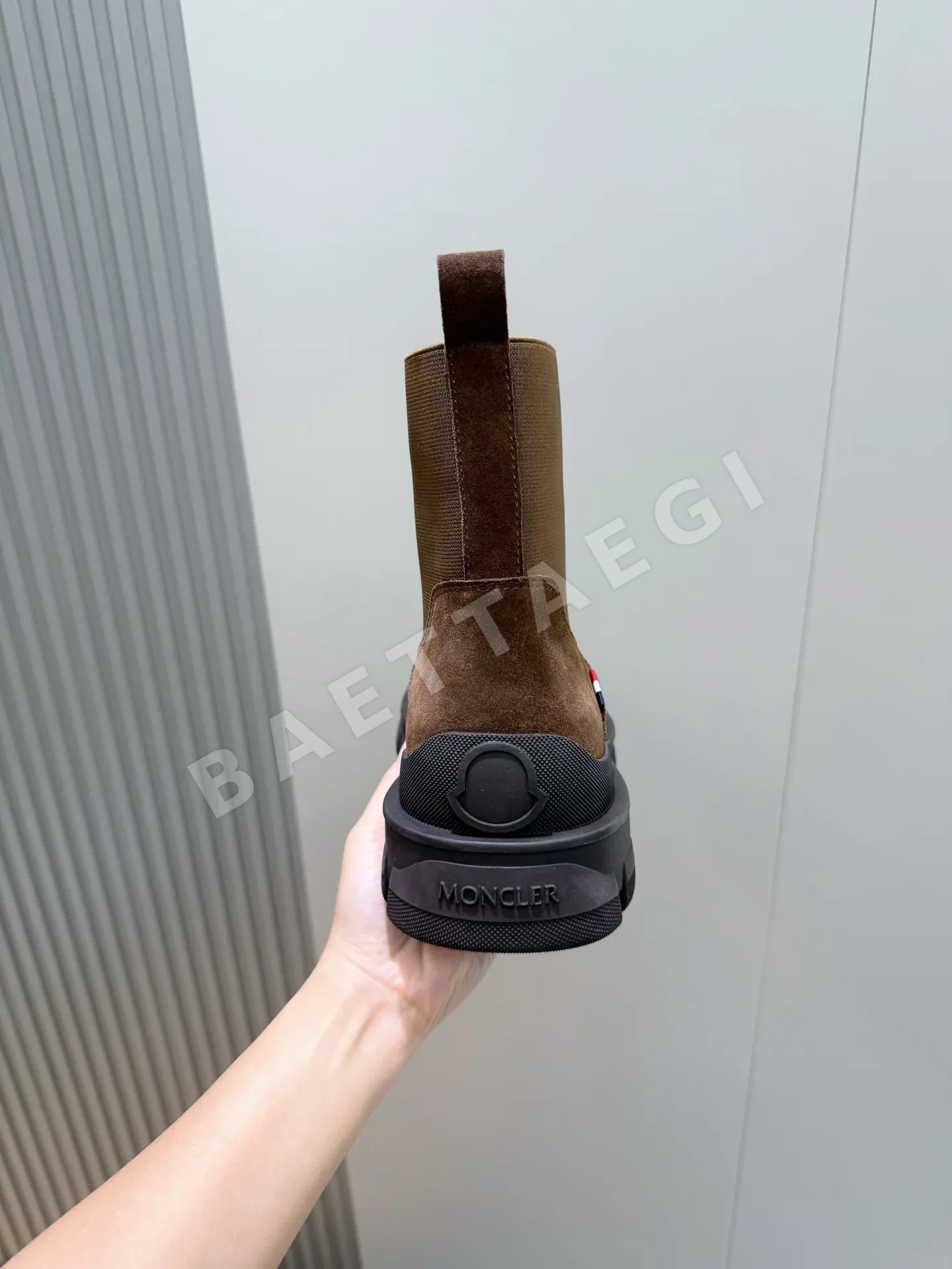 몽클레르 부츠 남성 가죽 하이컷 상세 이미지 6