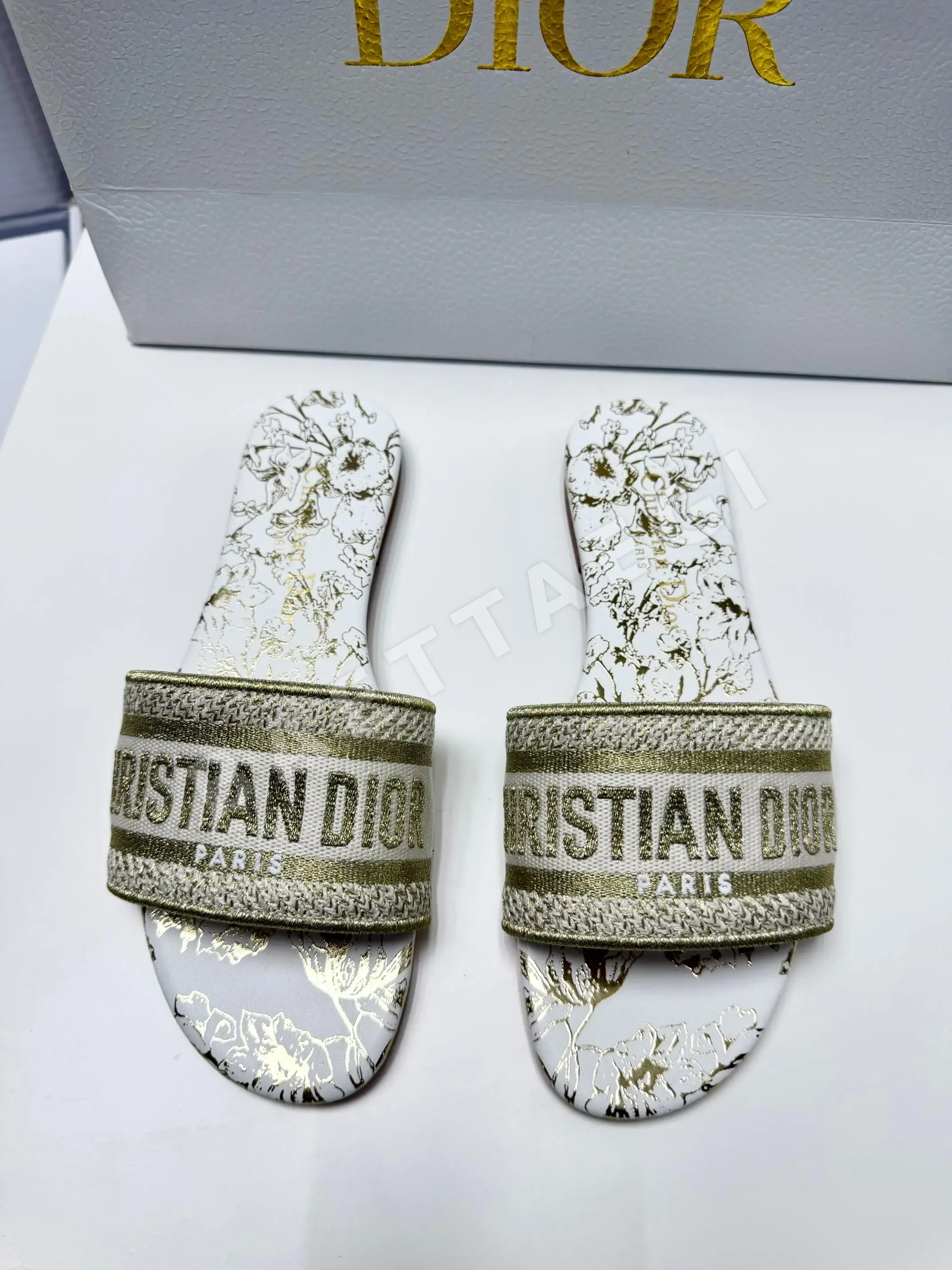 디올 자수 코튼 슬리퍼 104797