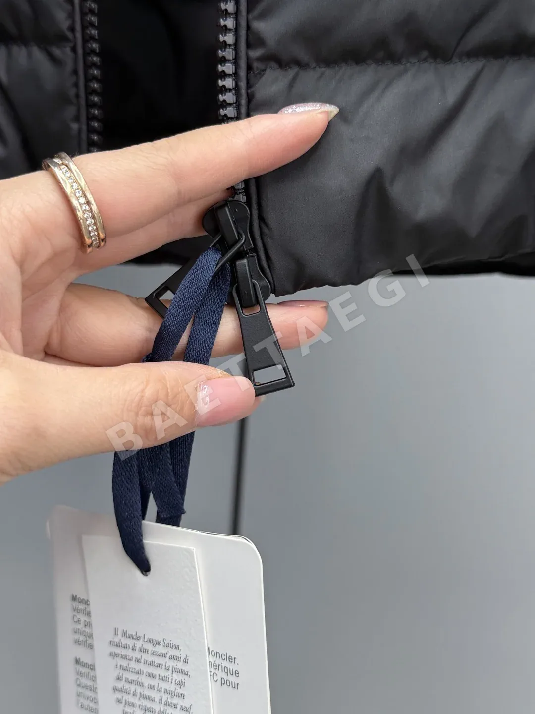 몽클레르 여성 니트 패치워크 다운 패딩 재킷 상세 이미지 7