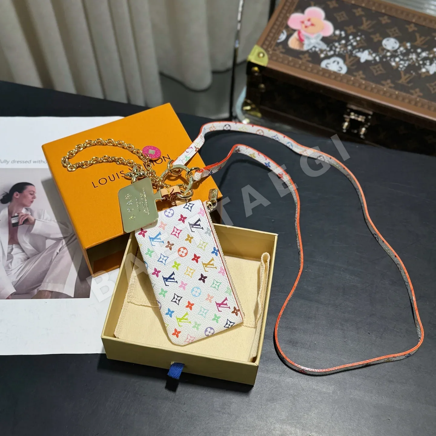 루이비통 무지개 모노그램 스마트폰 키링 160201