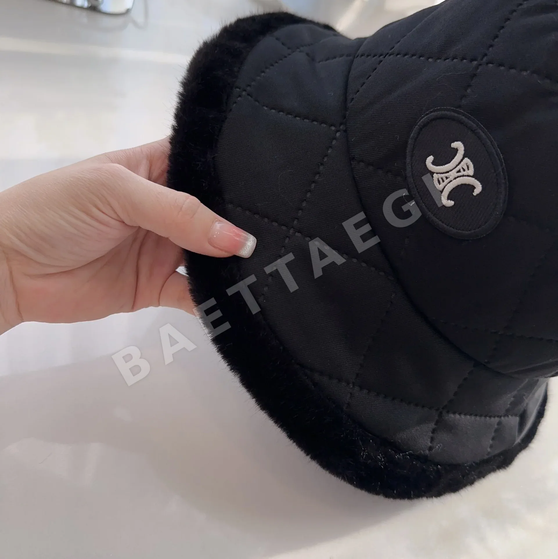 셀린느 퀼팅 피셔맨 햇 모자 상세 이미지 3