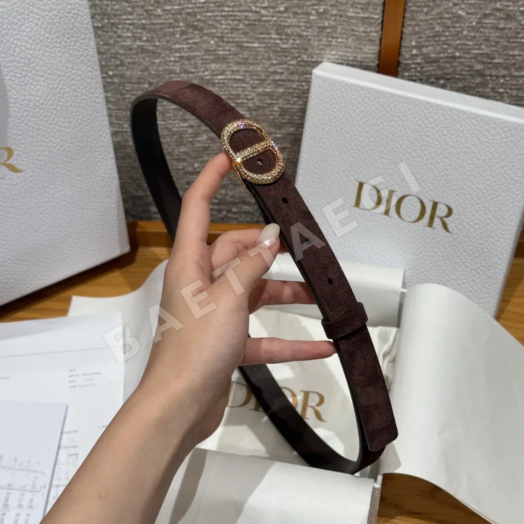 디올 골드 크리스털 CD 버클 소가죽 벨트 상세 이미지 4