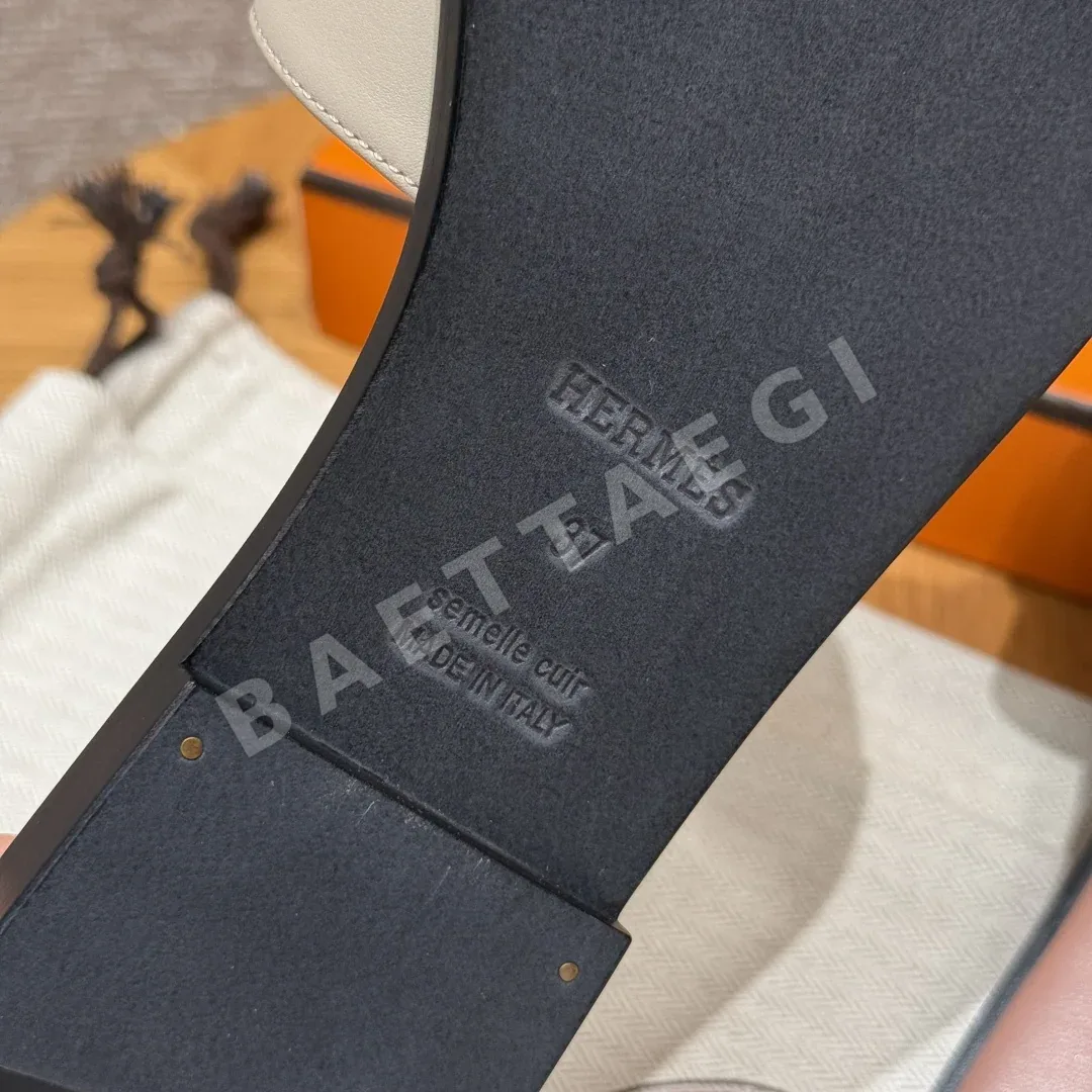 에르메스 줄리아 샌들 Calfskin 가죽 버클 상세 이미지 8