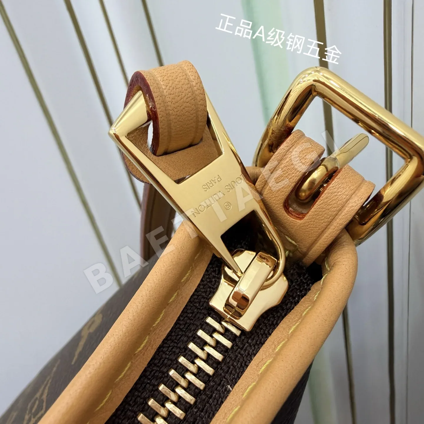 루이비통 M28101 가죽 가방 상세 이미지 7
