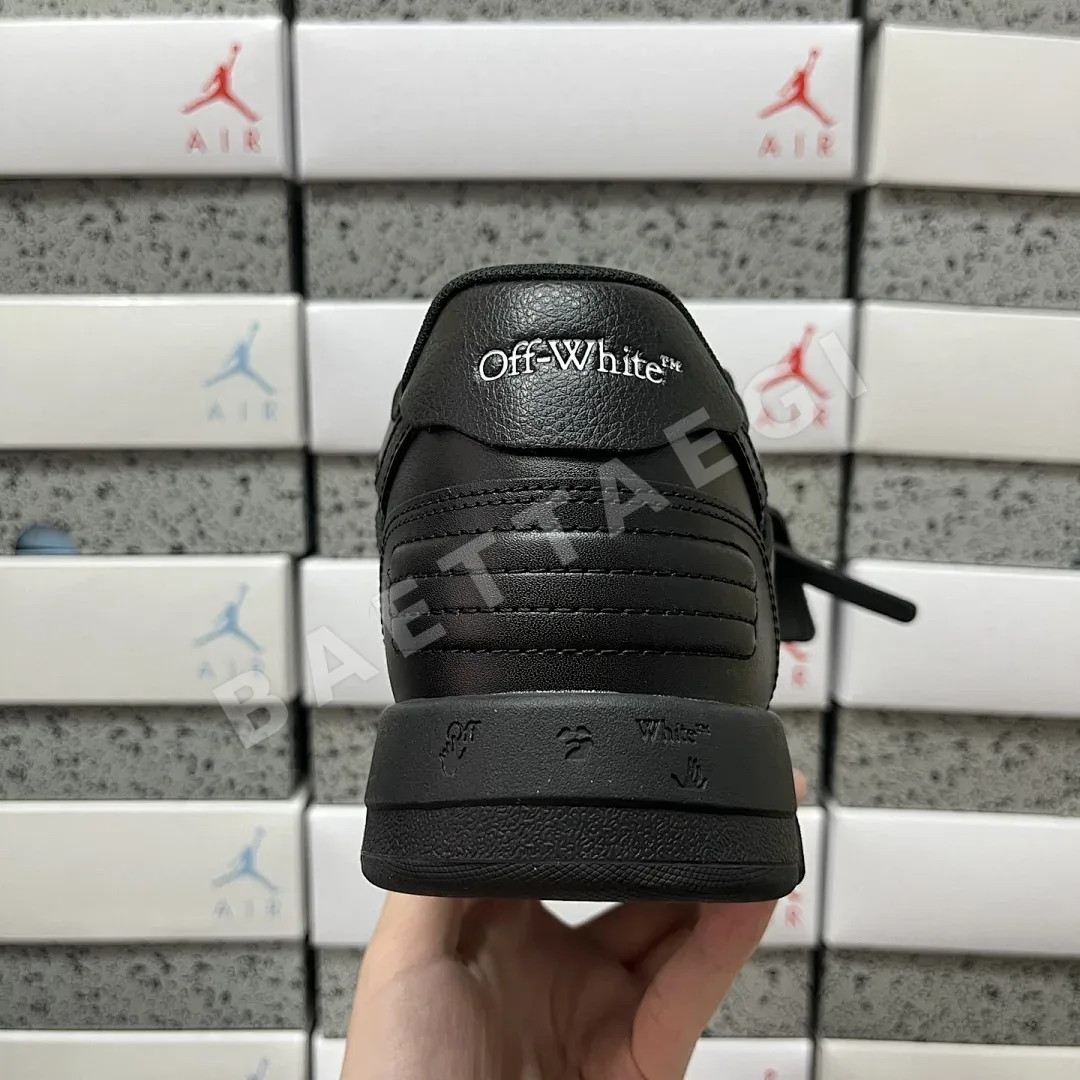 오프화이트 아웃 오브 오피스 OOO 로우 탑스 올블랙 202411 Off White Out Of Office OOO Low Tops 상세 이미지 5