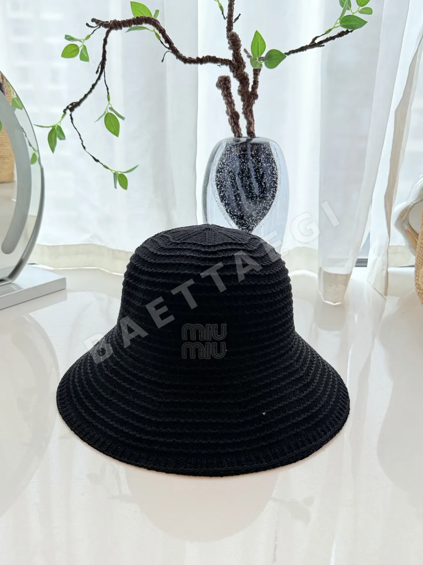 미우미우 스트로우 버킷햇 모자 80801