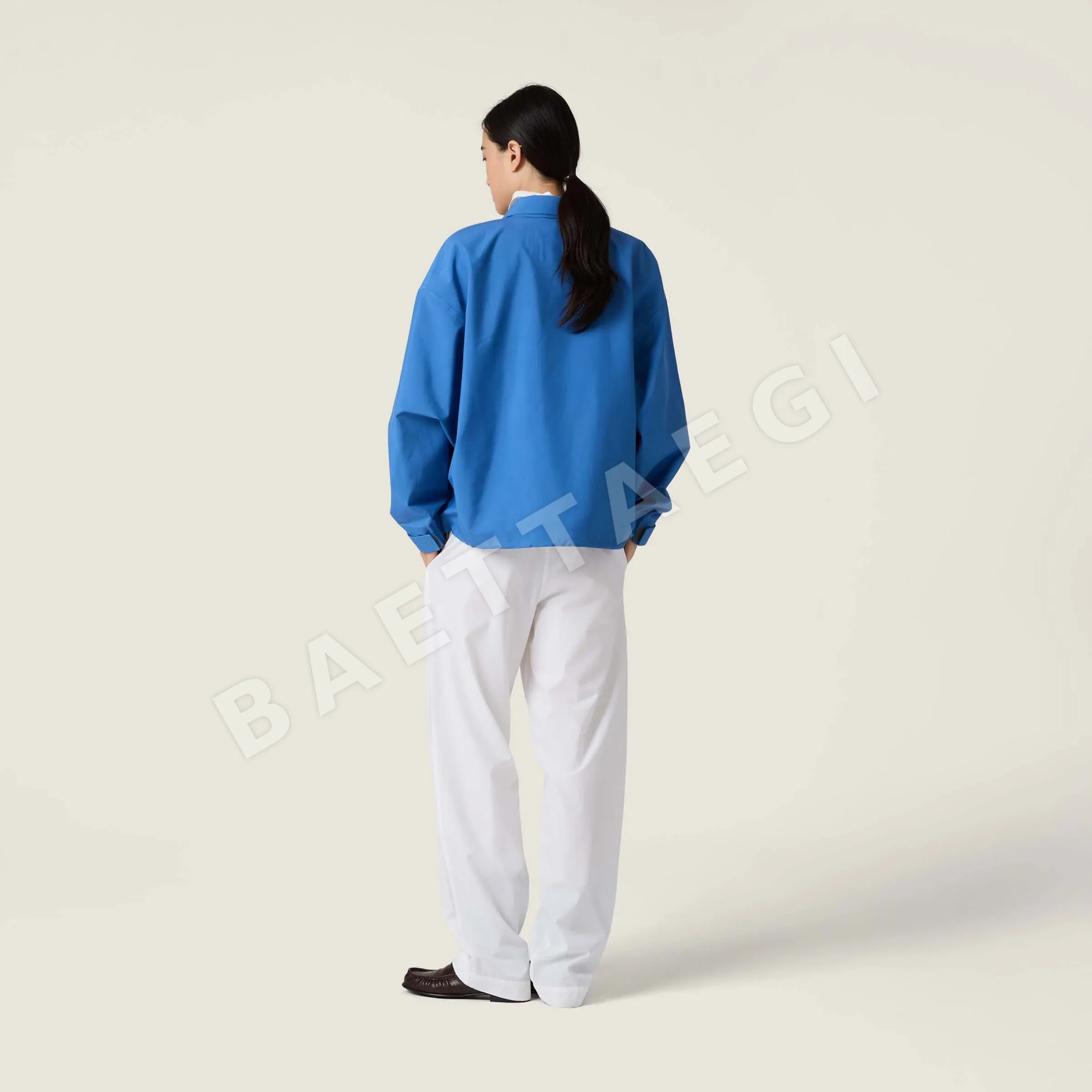 미우미우 컬러 블록 레터링 여성 자켓 상세 이미지 4