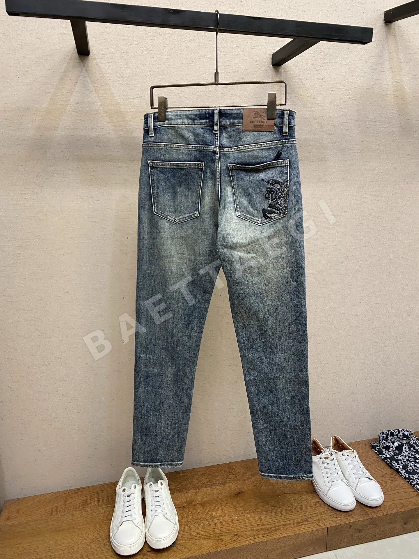 버버리 남성 바지 상세 이미지 2