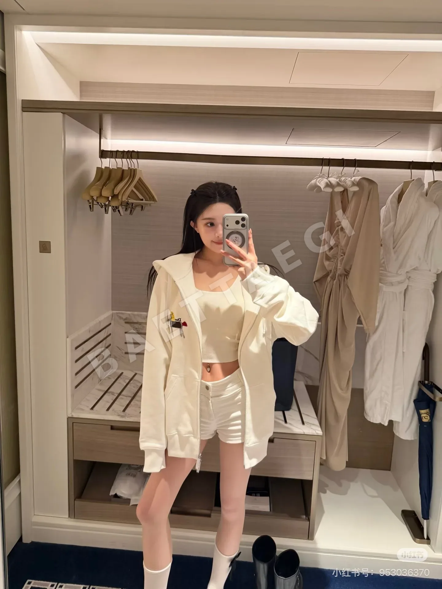 디올 여성 가디건 93314