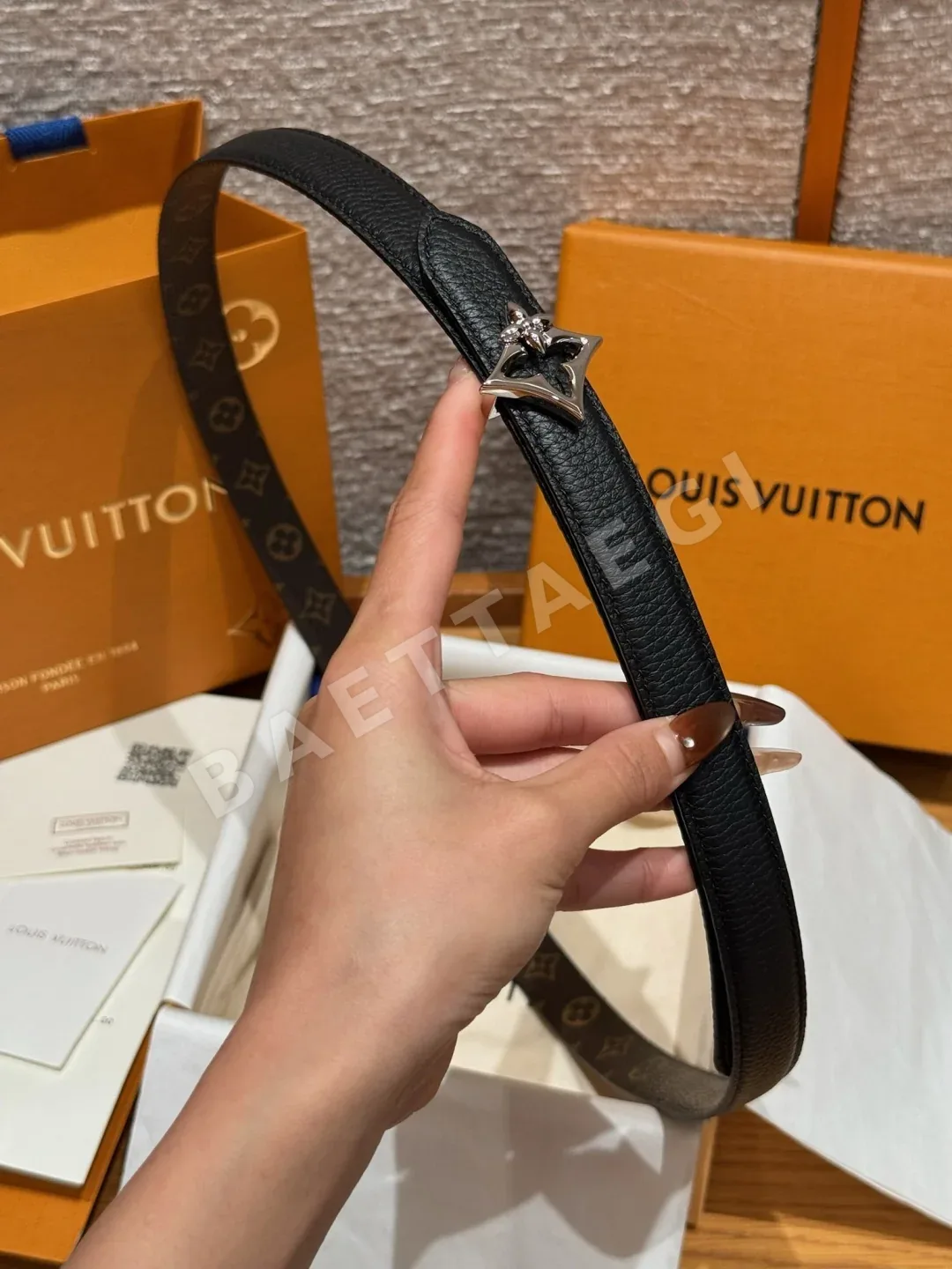 루이비통 플라워그램 20mm 양면 벨트 상세 이미지 3