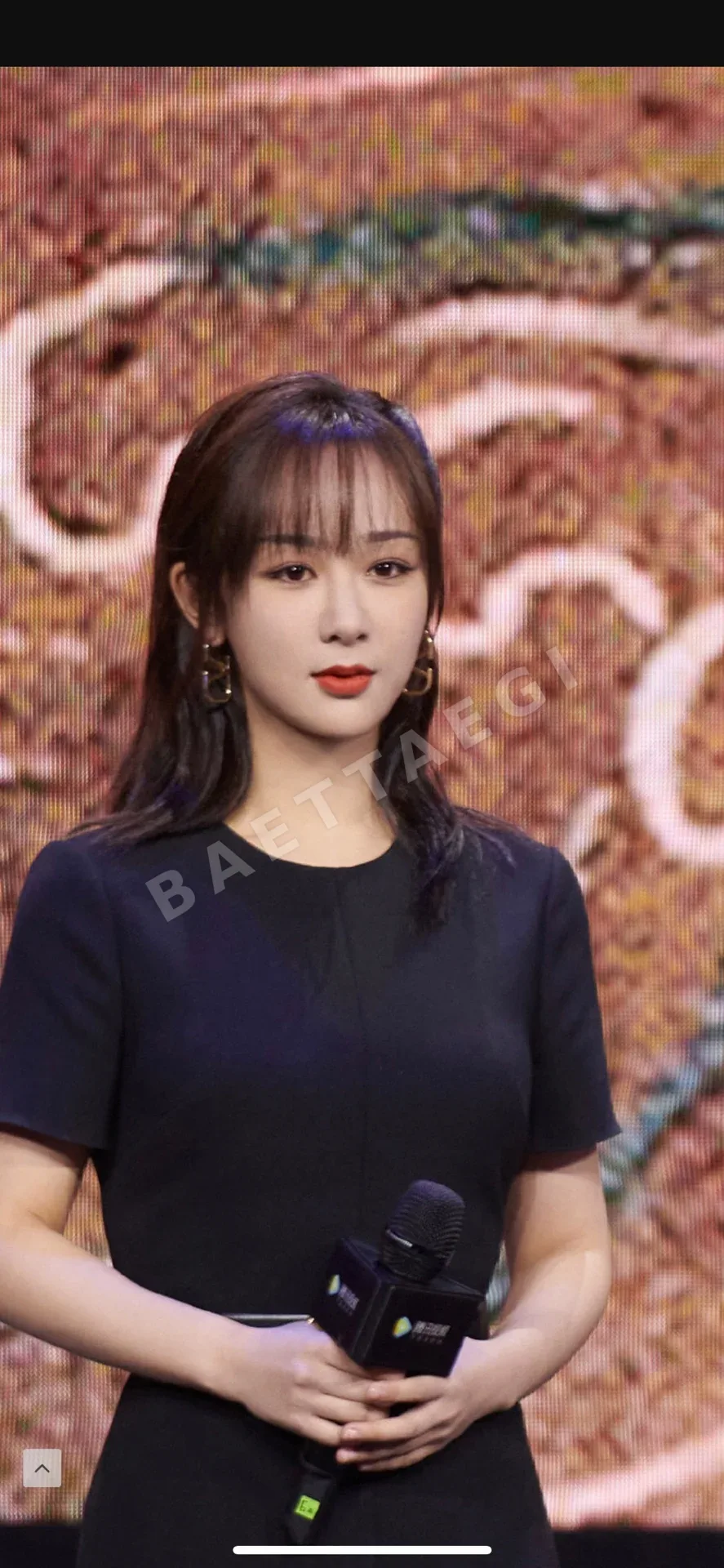 발렌티노 스무스 골드 귀걸이 상세 이미지 2