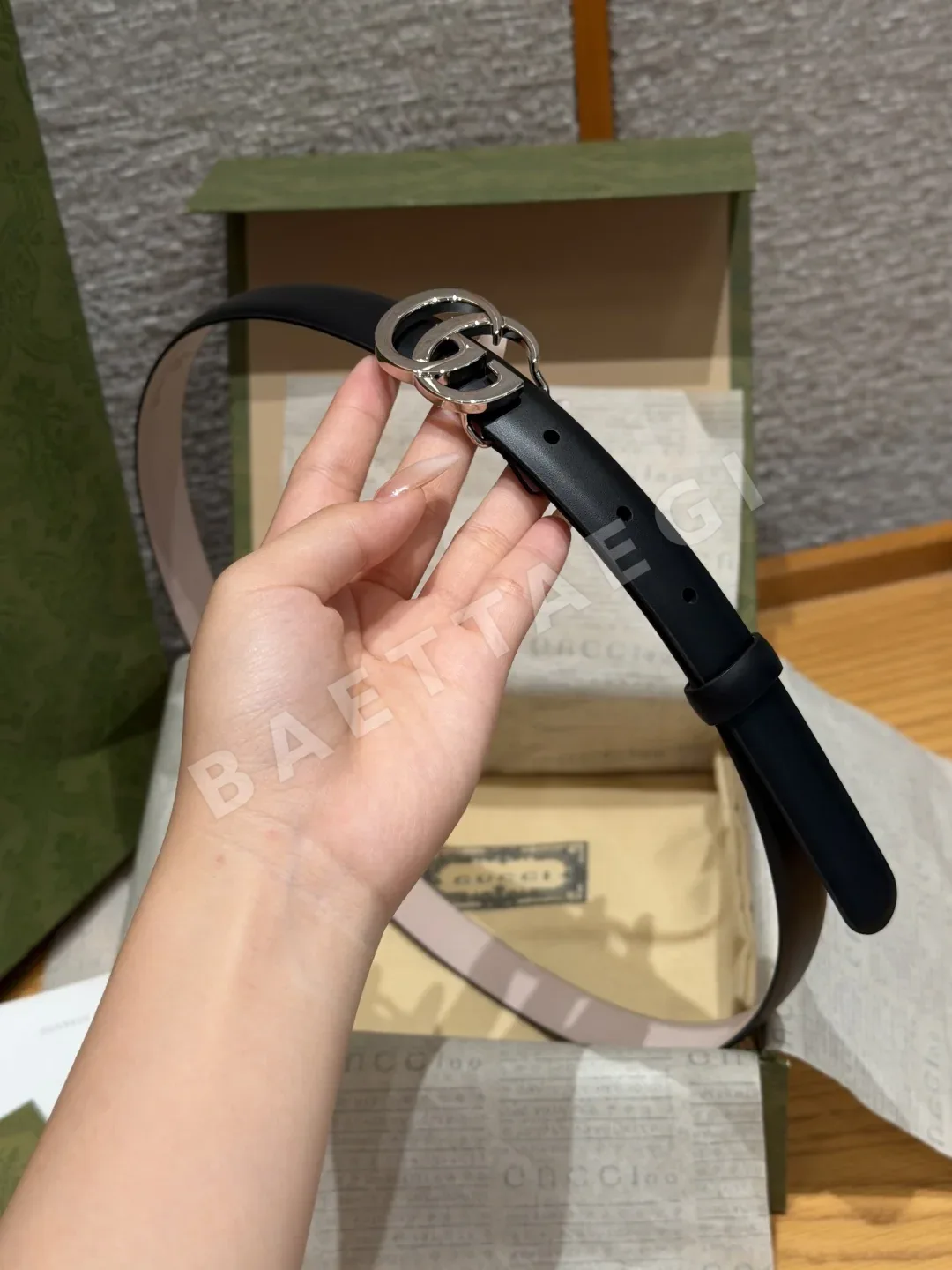 구찌 GG 마몬트 나로 더블 G 버클 블랙 송아지가죽 벨트 상세 이미지 3
