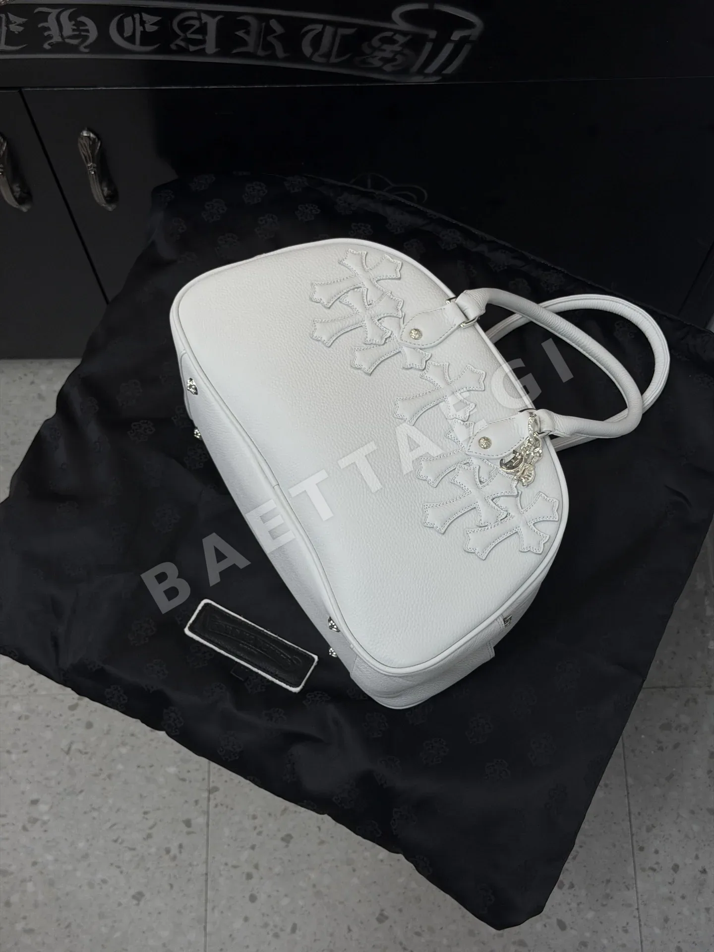 크롬하츠 화이트 볼링백 상세 이미지 10
