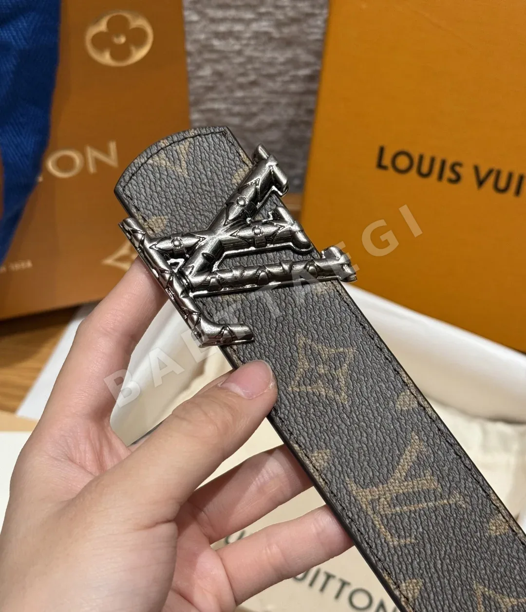 루이비통 디멘션 40mm 리버시블 벨트 상세 이미지 7