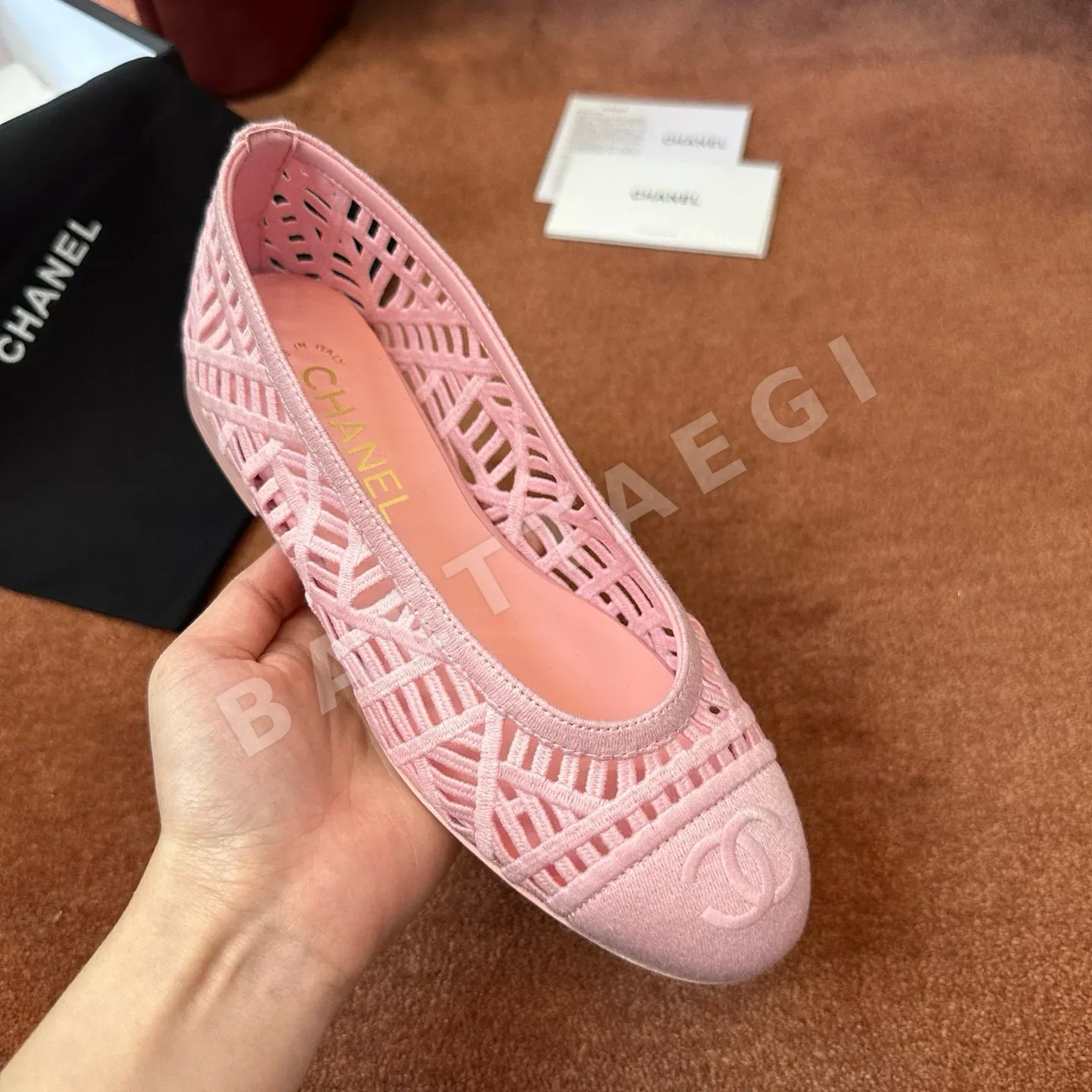 샤넬 까멜리아 메리제인 플랫 신발 상세 이미지 3