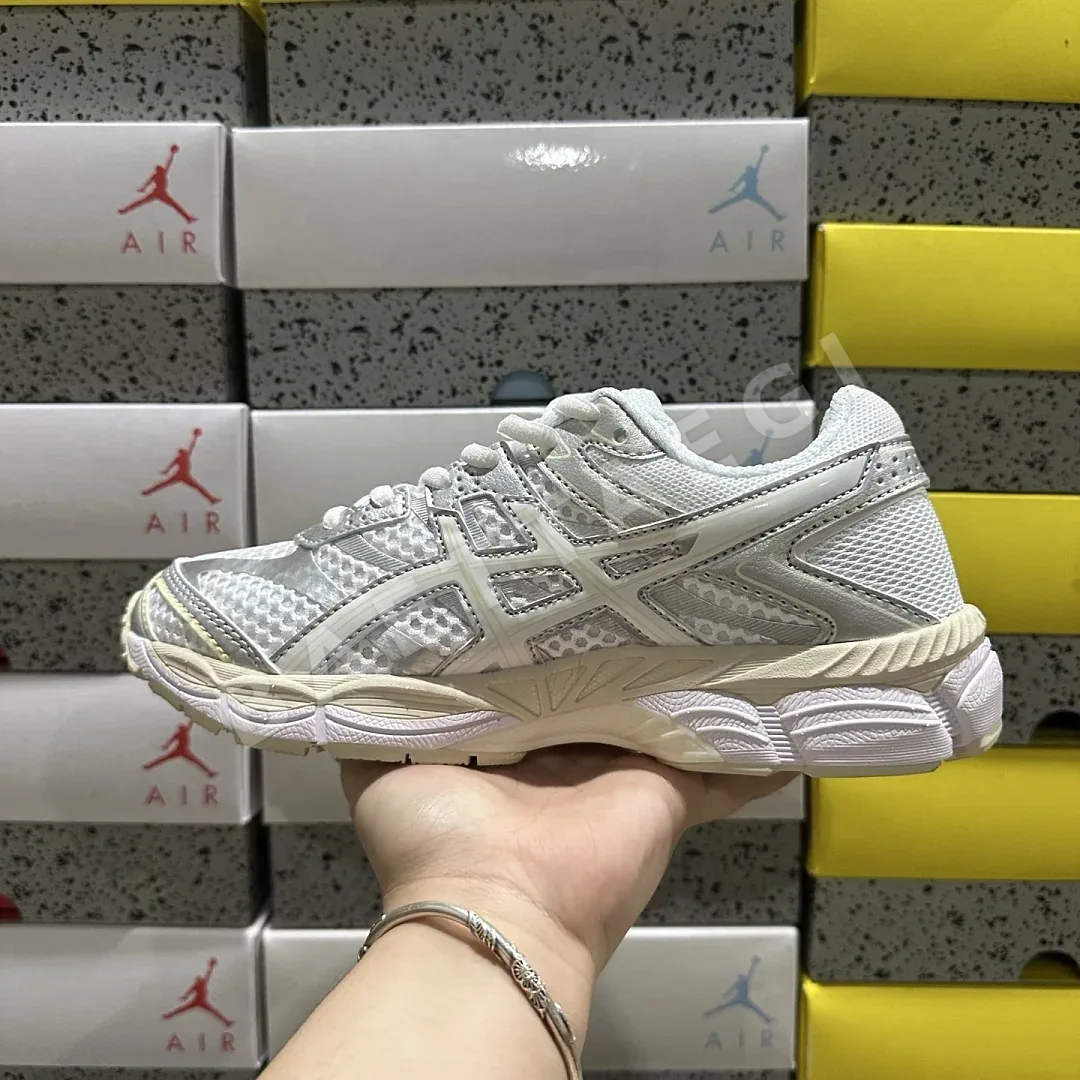 아식스 [WZ] 젤 큐뮬러스 16 1203A733-102 200406 Asics Gel-Cumulus 16 White 상세 이미지 8