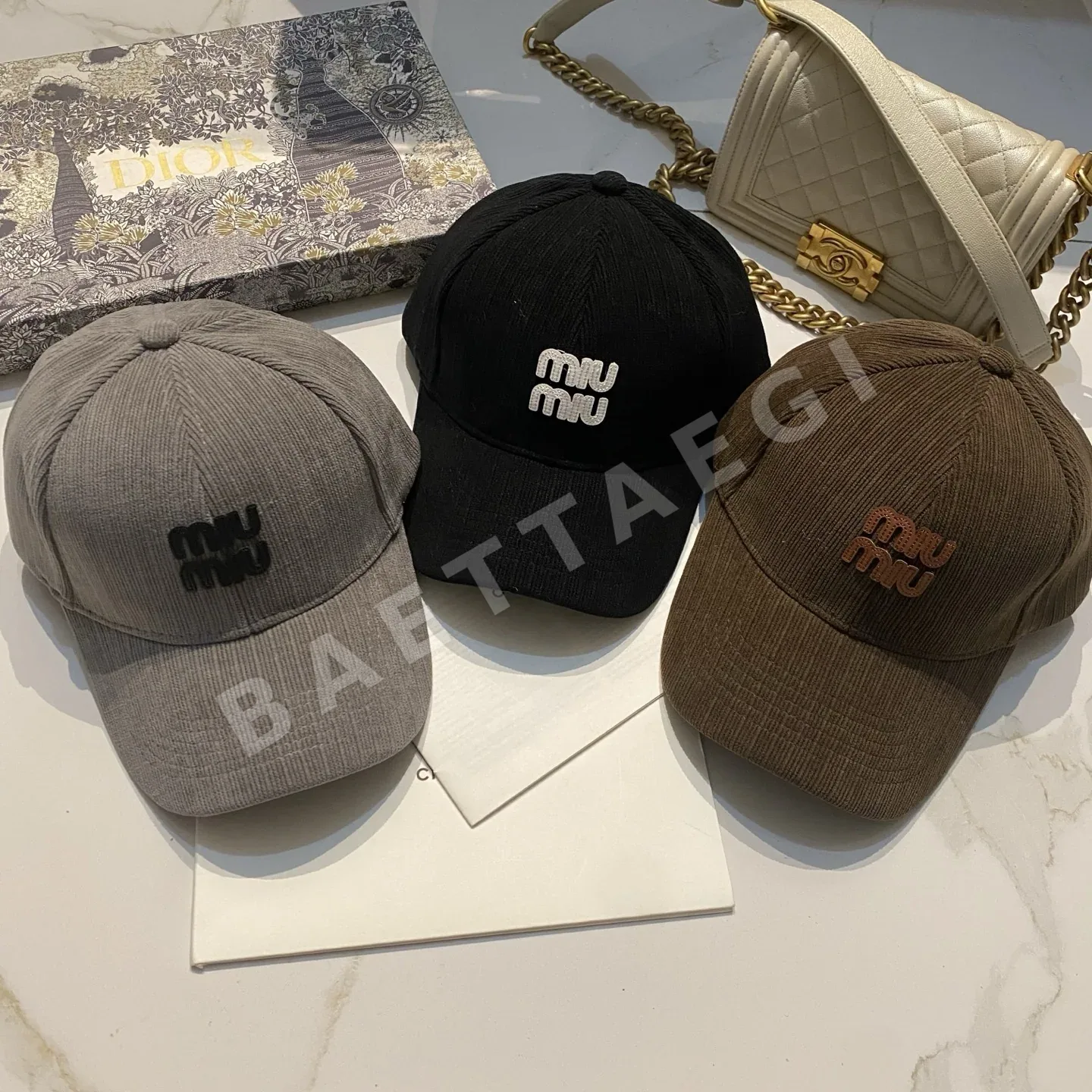 미우미우 코듀로이 야구모자 185759