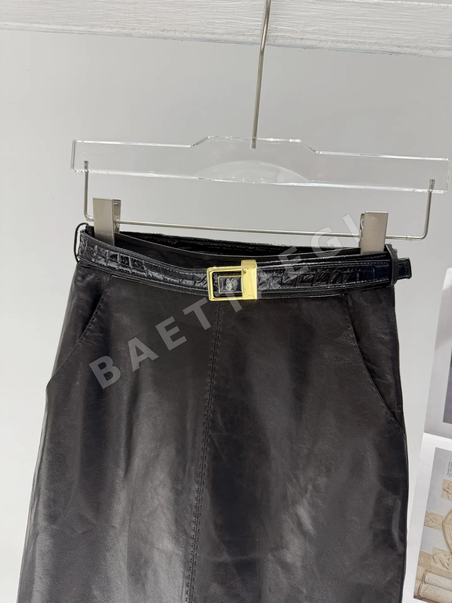 생로랑 양가죽 여성 스커트 상세 이미지 3
