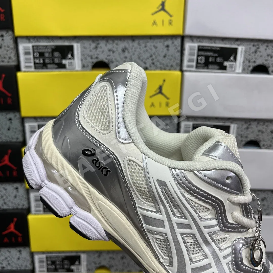 아식스 [GX] 젤 NYC 1203A805-101 200536 Asics Gel-NYC Cream Pure Silver 상세 이미지 4