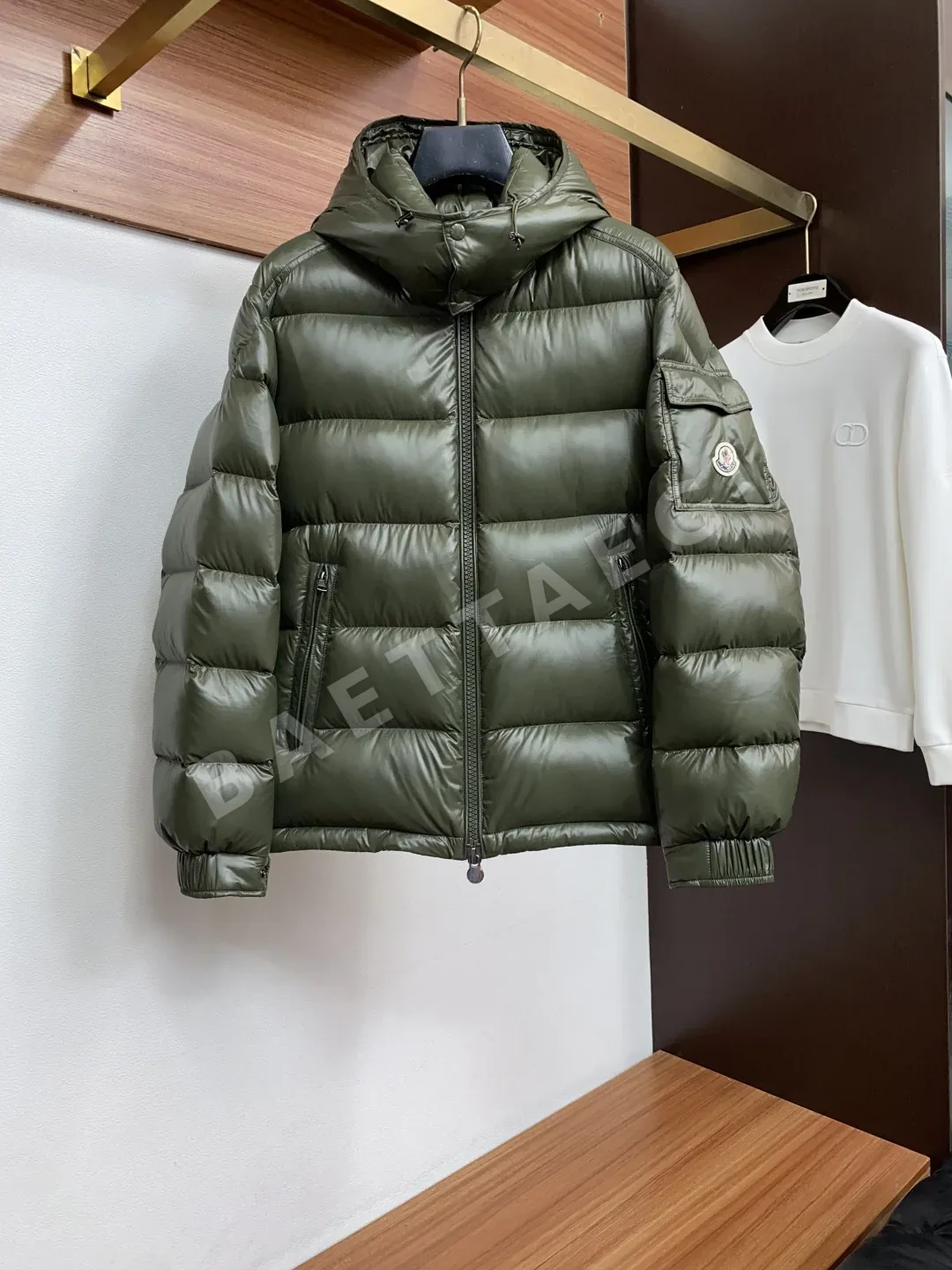 몽클레르 마야(Moncler Maya) 후드 쇼트 다운 자켓169507