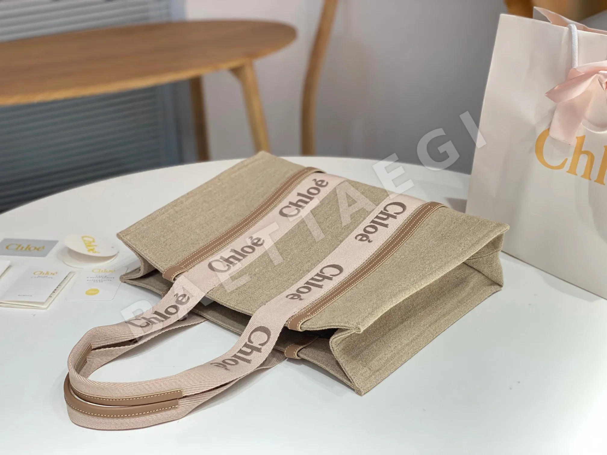 끌로에 루즈 파우더 브러시 핑크 토트백 W0123 상세 이미지 6