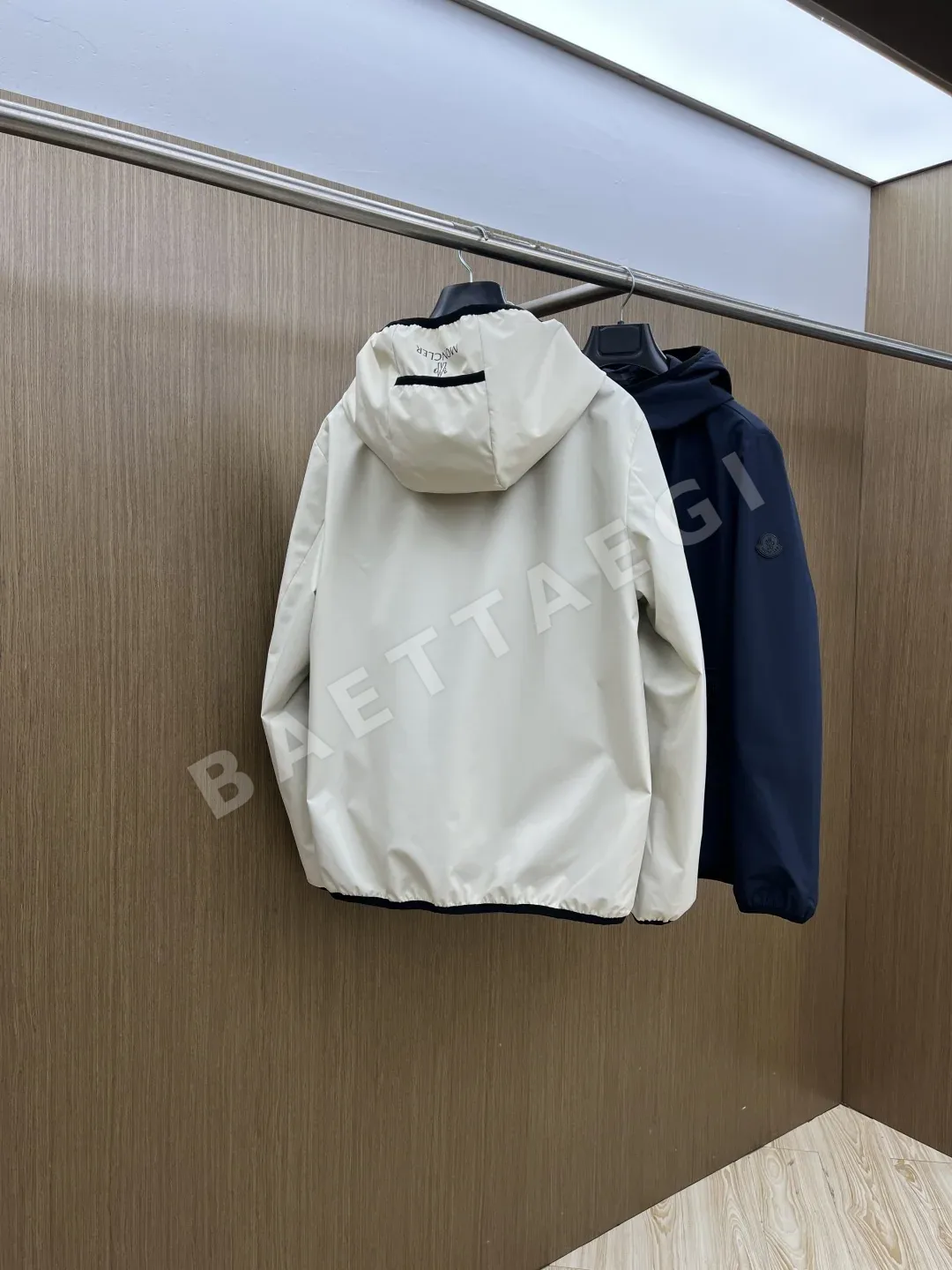 몽클레르 남성 방풍 방수 후드 자켓 상세 이미지 9