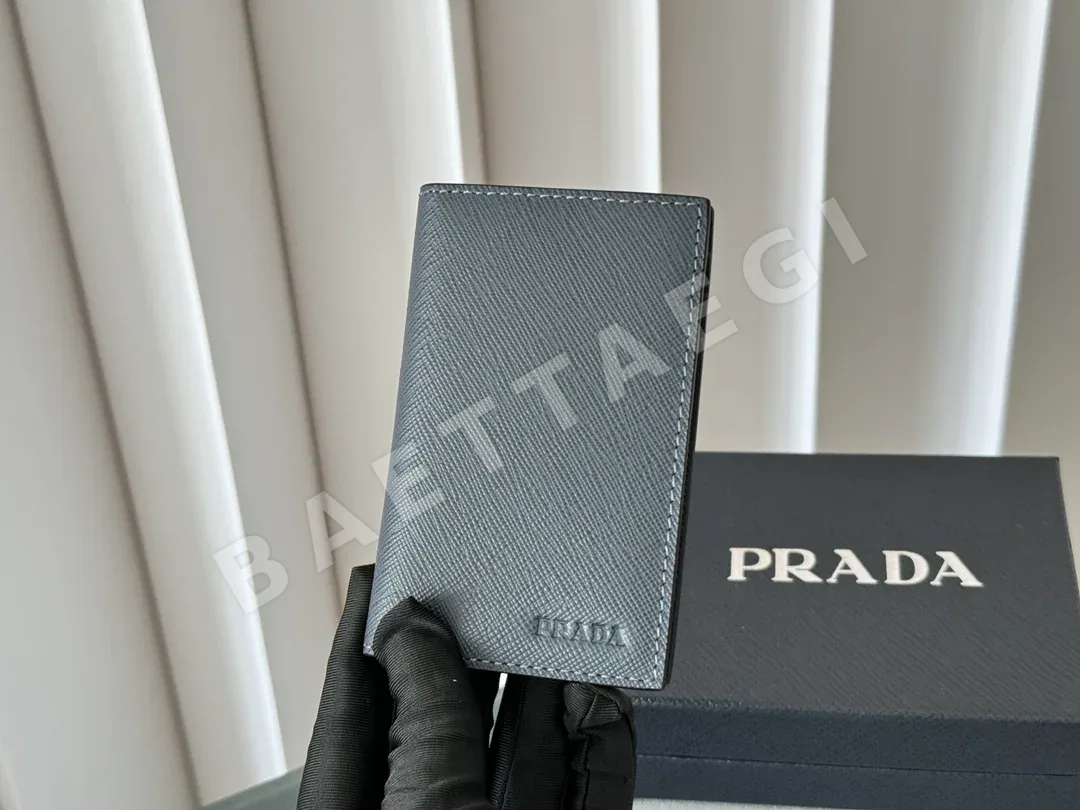 프라다 로얄 블루 지갑 상세 이미지 4