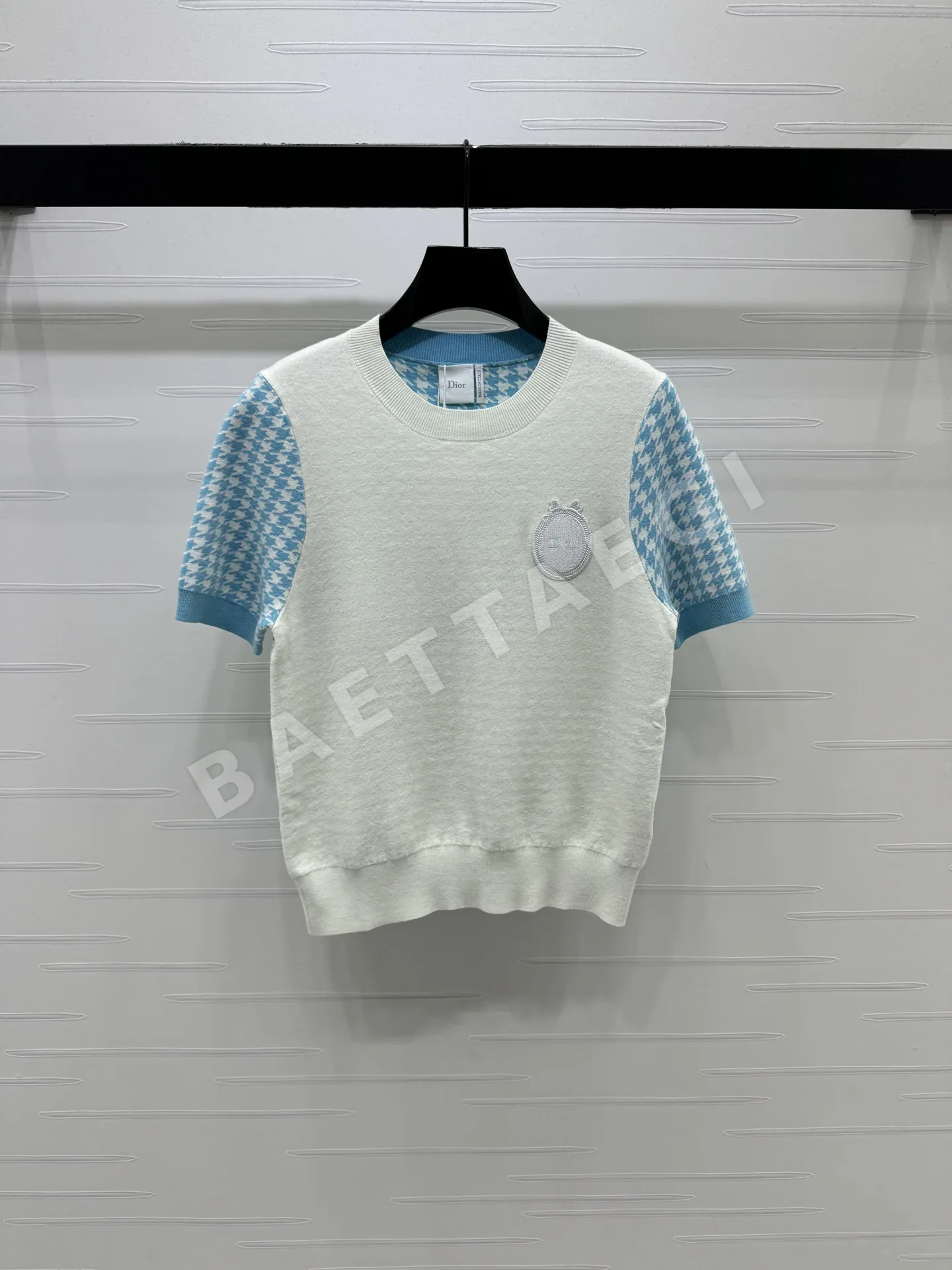 디올 여성 반팔 54383