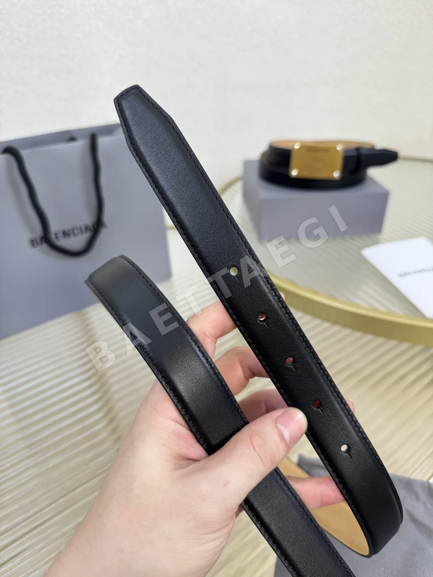발렌시아가 카프스킨 빈티지 황동 벨트 상세 이미지 7