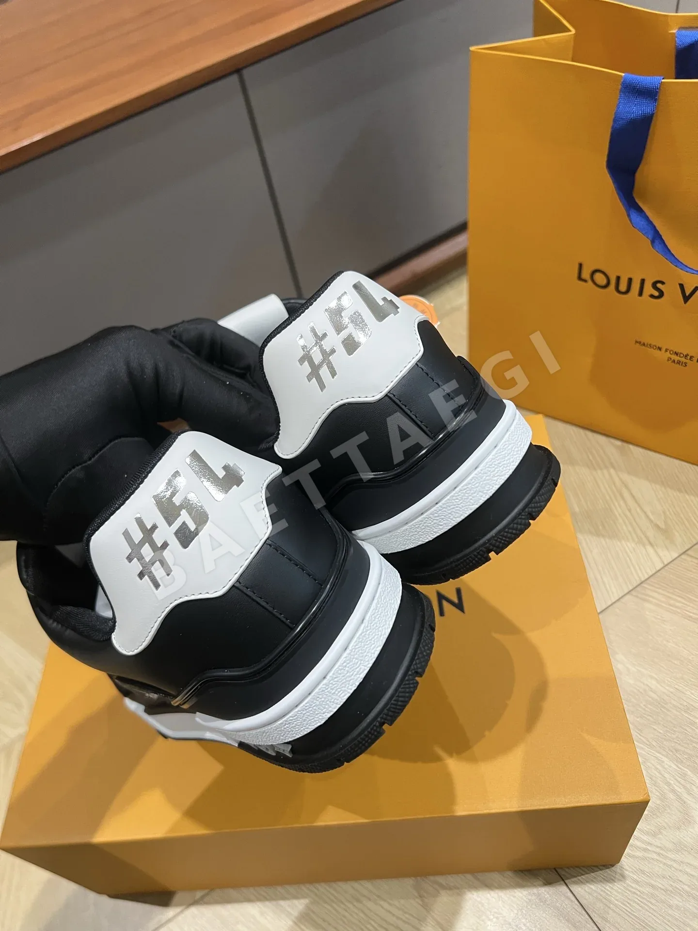 루이비통 LV 26 트레이너 신발 상세 이미지 6