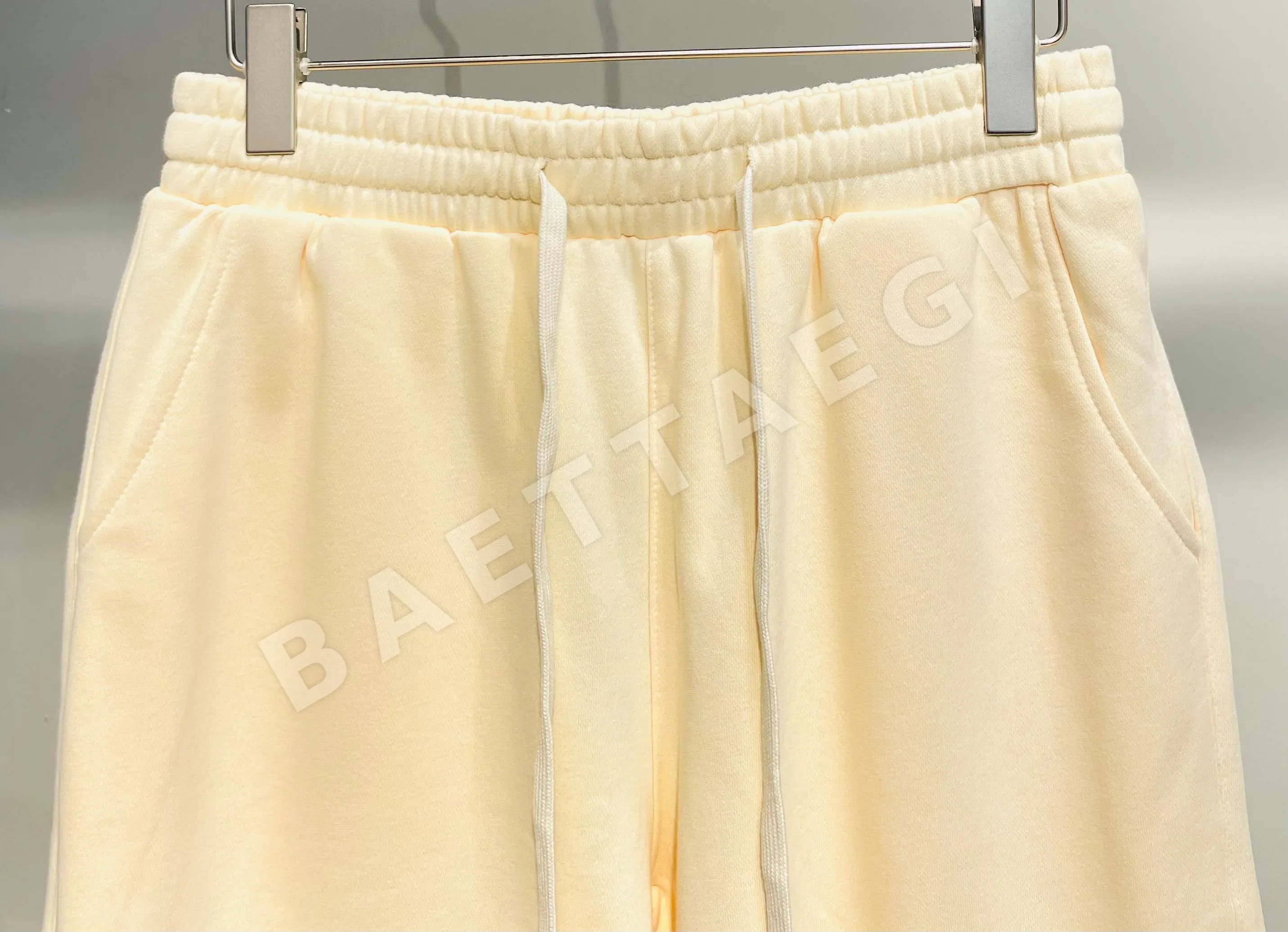 스톤아일랜드 남여공용 반바지 51376 Stone Island Shorts 상세 이미지 3