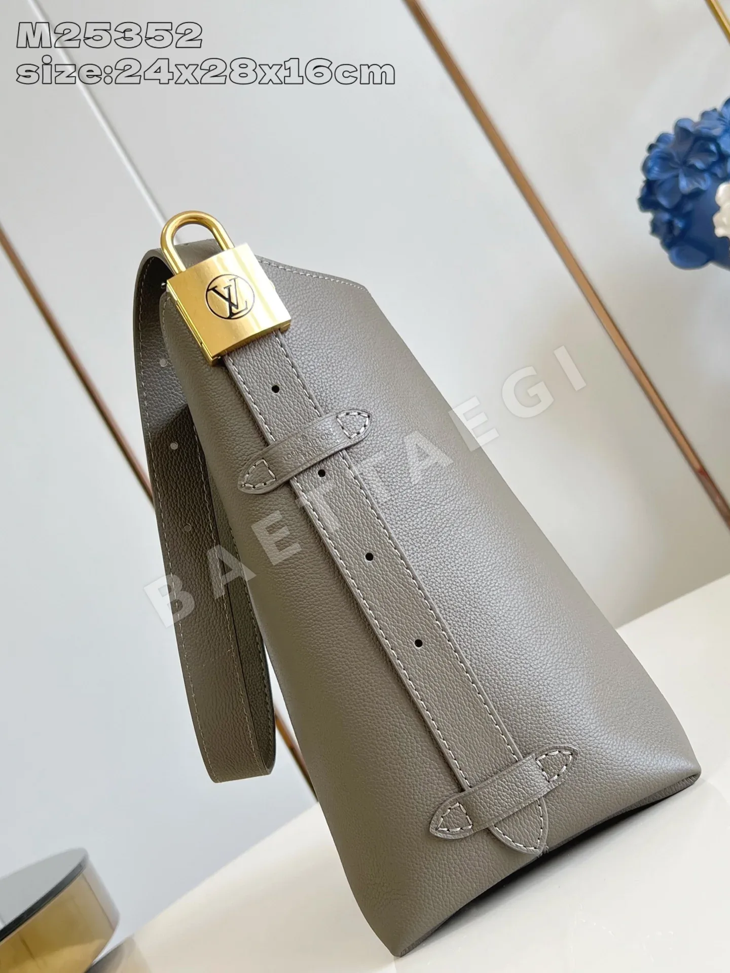 루이비통 M25352 그린 핸드백 스몰 상세 이미지 3