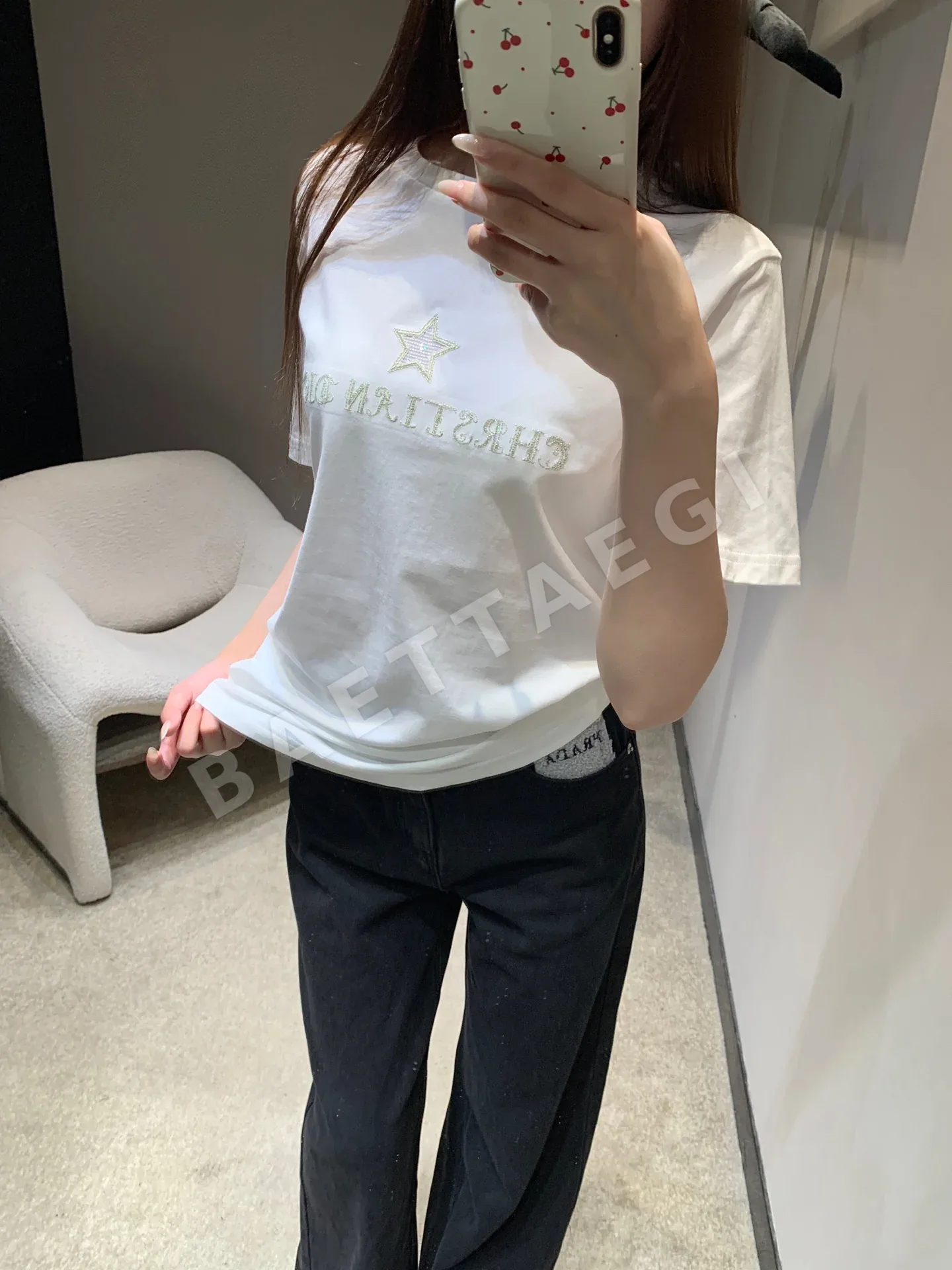 디올 레터 오각성 자수 반팔 티셔츠 상세 이미지 8