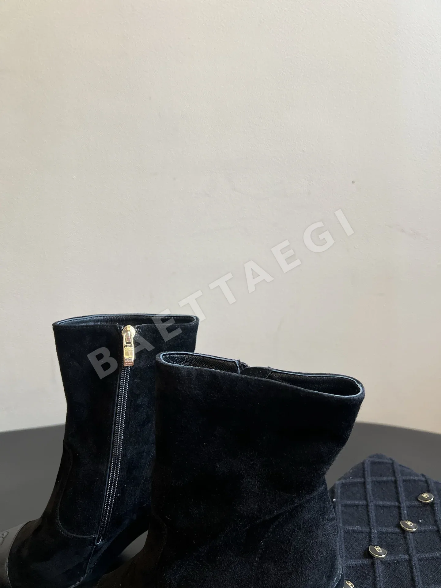 샤넬 부츠 쉽스킨 자수 로고 상세 이미지 9
