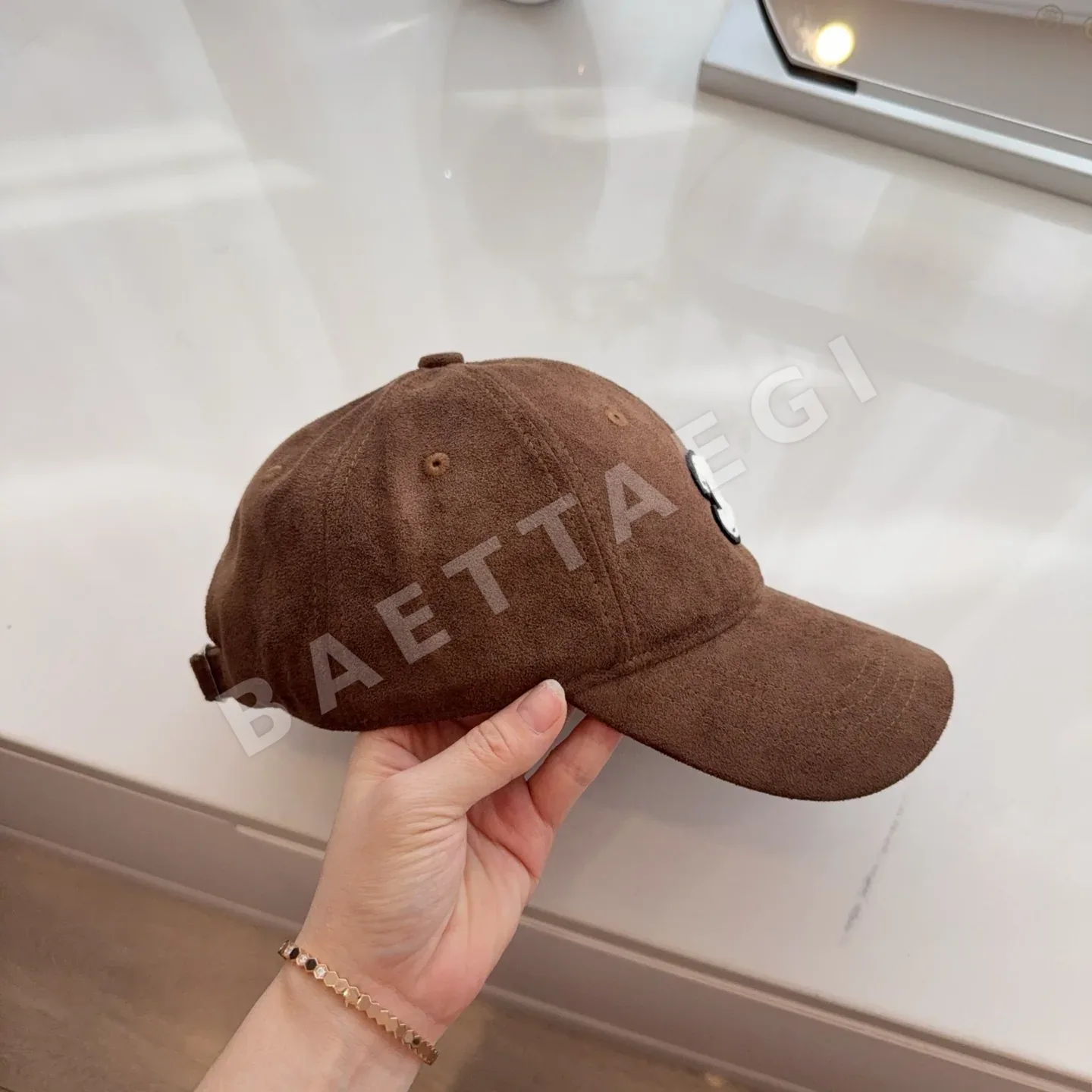 샤넬 벨벳 베이스볼 모자 상세 이미지 6