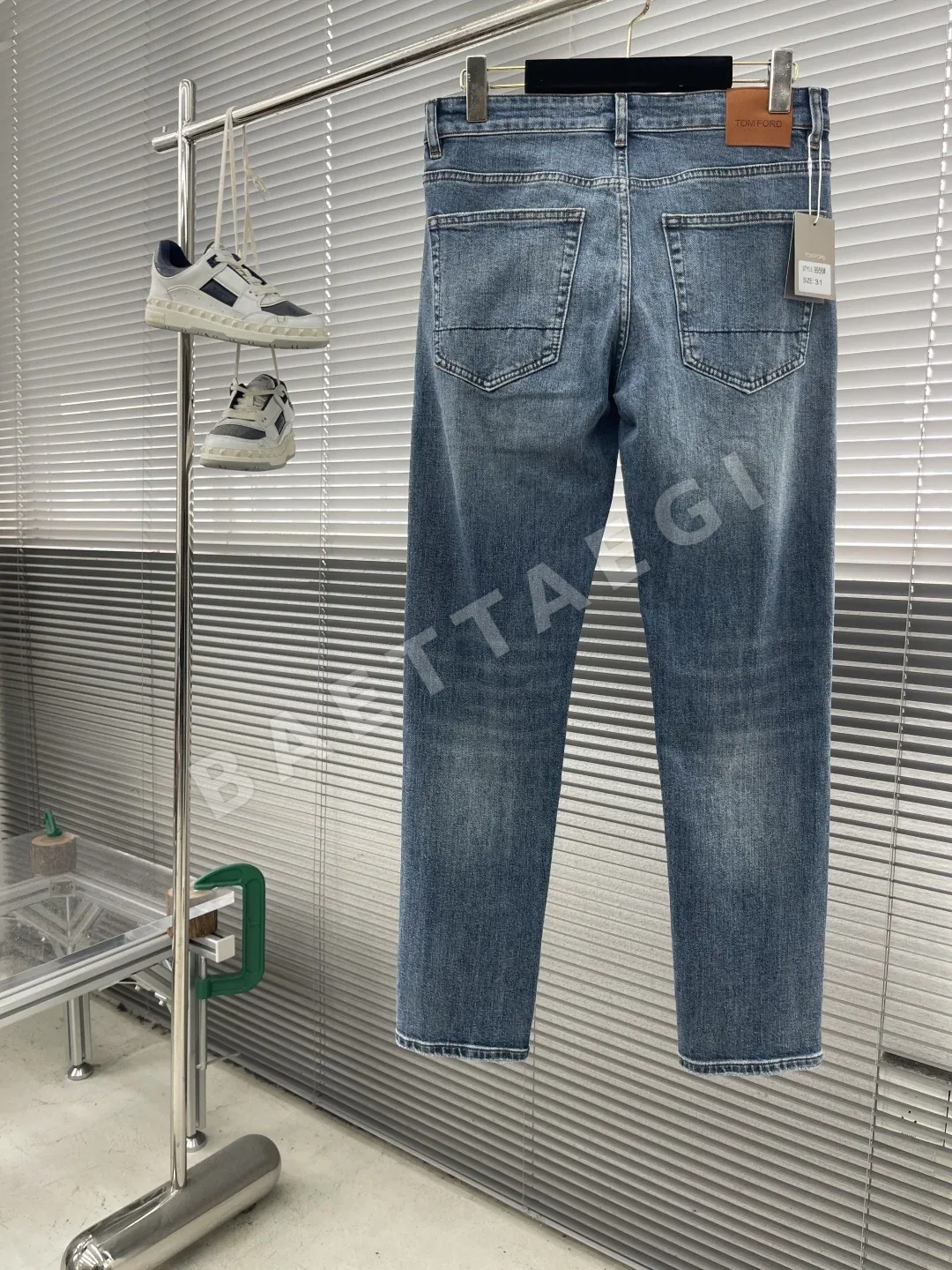 톰포드 딥블루 스트레치 데님 남성 바지 115527