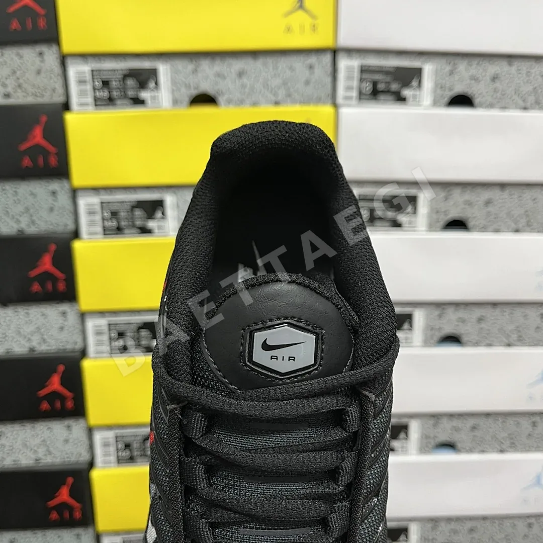 나이키 [DF] 에어 맥스 플러스 FJ4224-001 201067 Nike Air Max Plus Multi Swoosh Black 상세 이미지 6