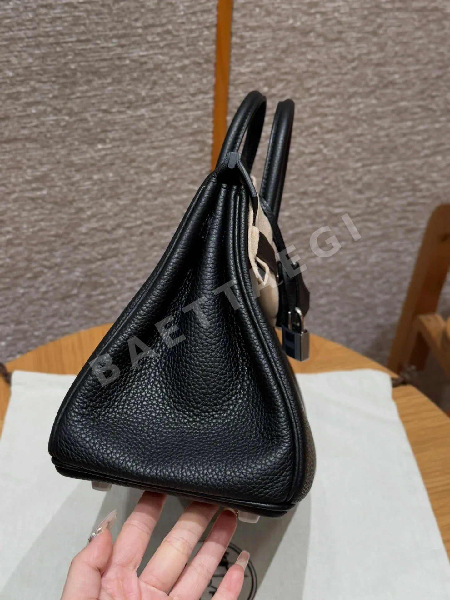 에르메스 버킨백 가죽 숄더백 상세 이미지 4