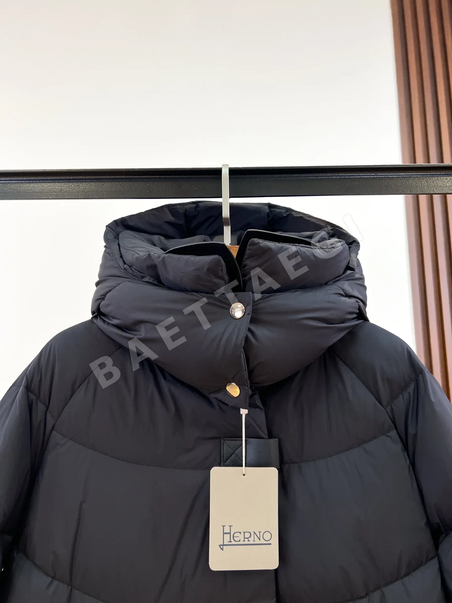 에르노 여성 구스다운 패딩 점퍼 AH-802 상세 이미지 3