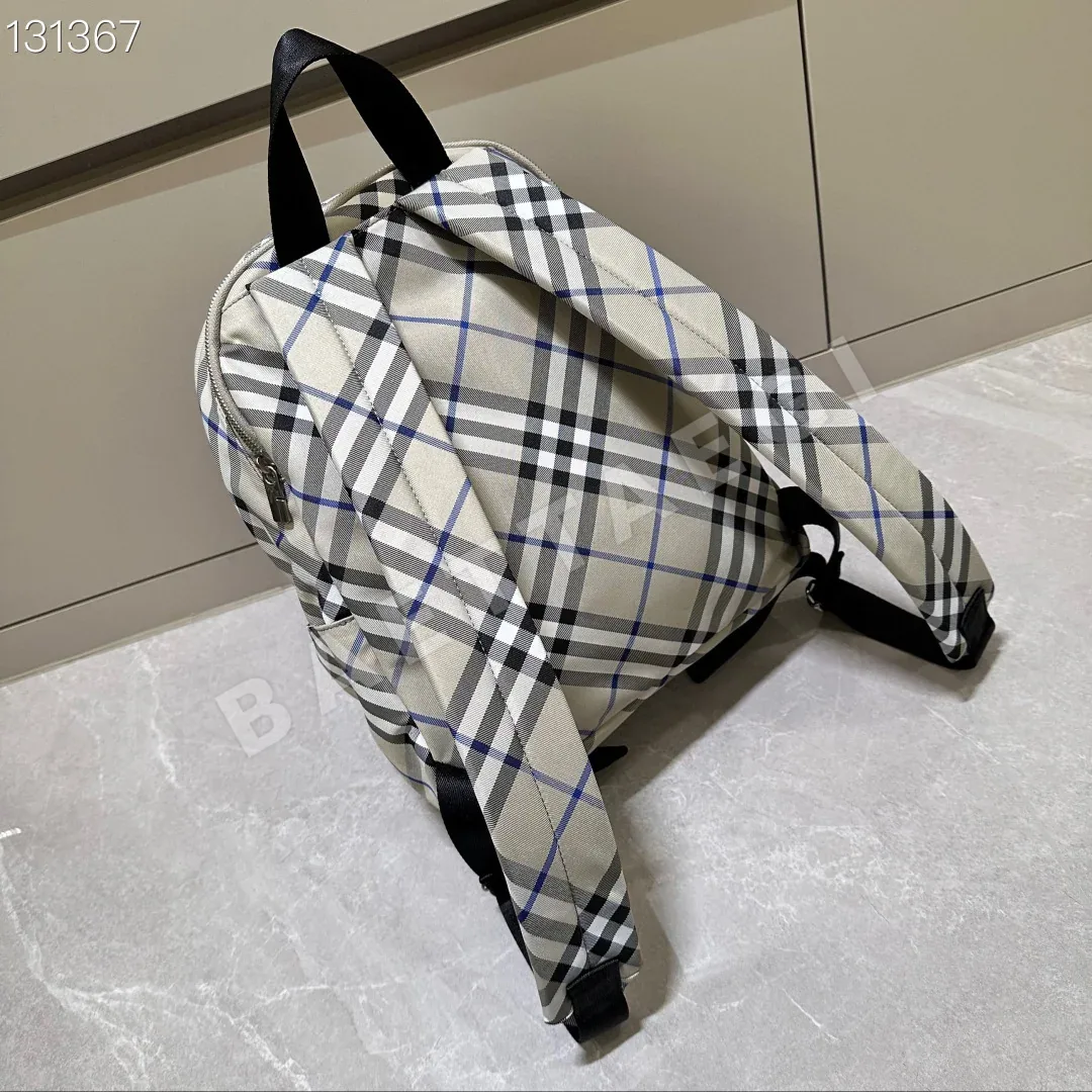 버버리 가방 상세 이미지 9