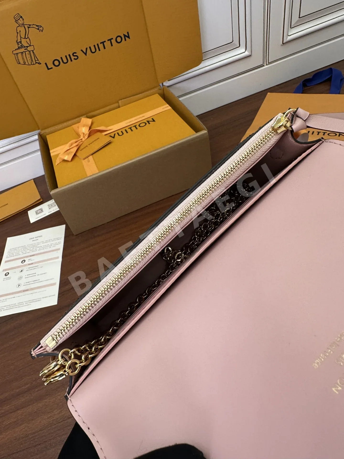 루이비통 M67405 가방 상세 이미지 7