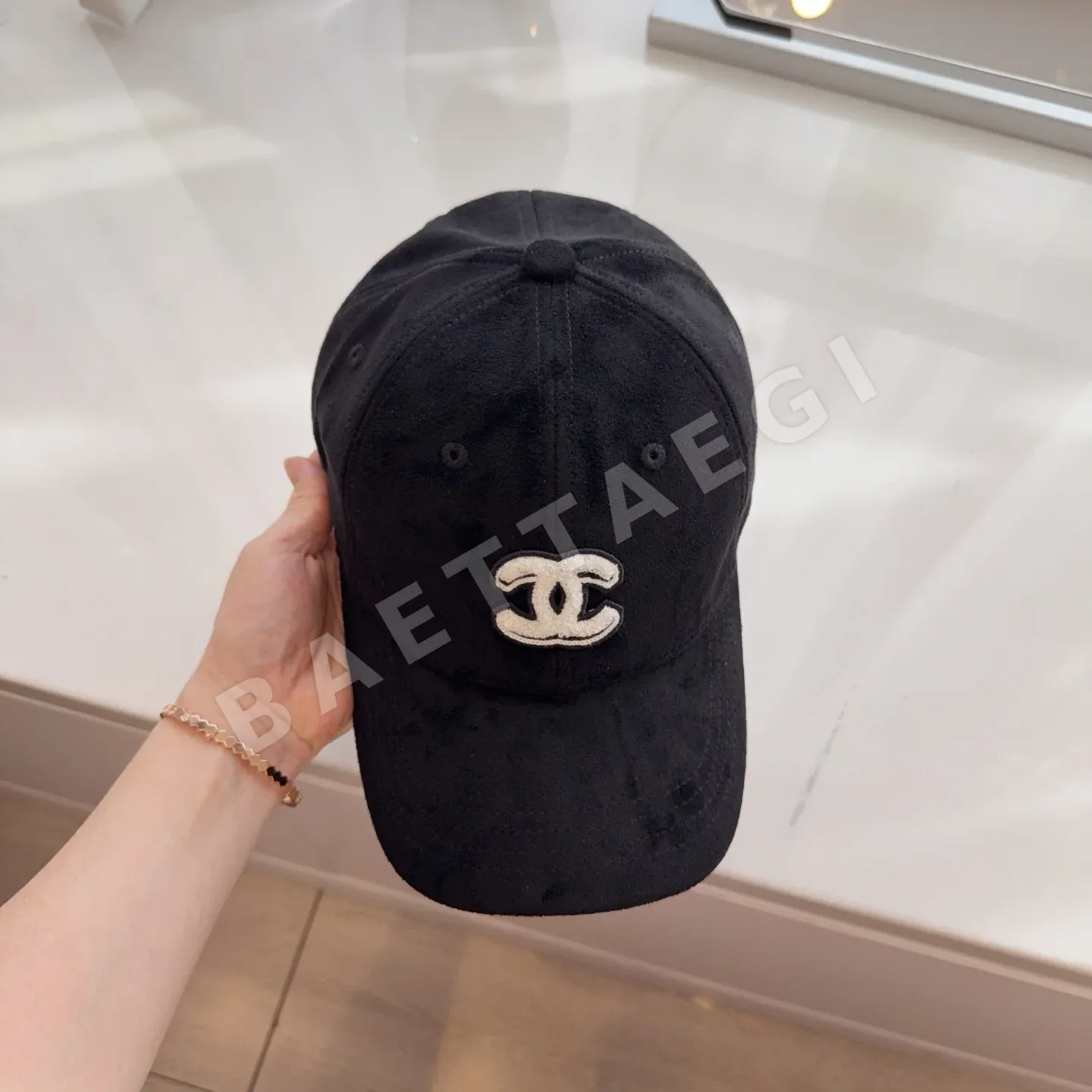 샤넬 벨벳 베이스볼 모자 상세 이미지 7