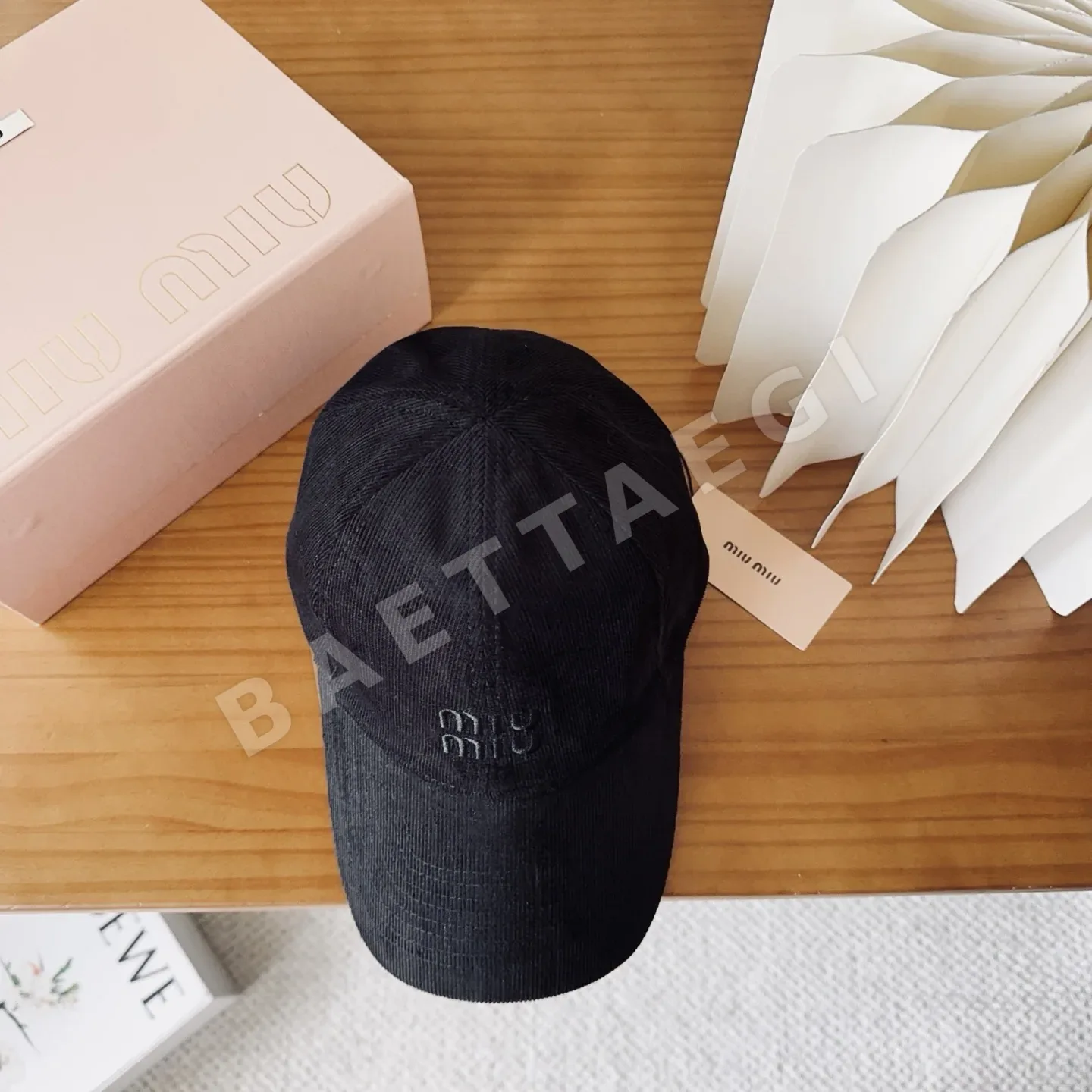 미우미우 코듀로이 야구모자 81349