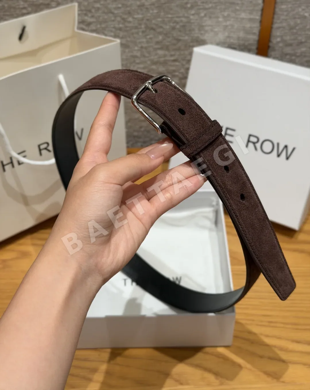 더로우 클래식 스웨이드 가죽 벨트 상세 이미지 3
